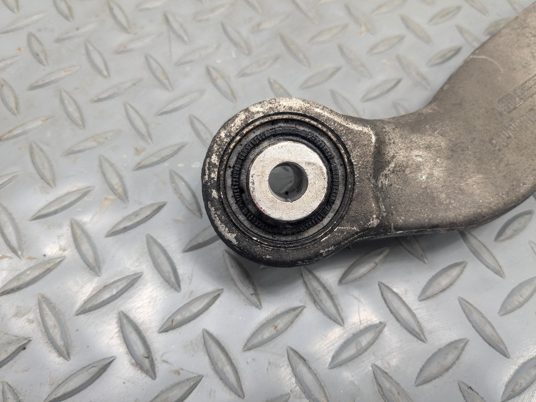 2008 - 2011 OEM AUDI A4 REAR LEFT DRIVER SIDE UPPER CONTROL ARM