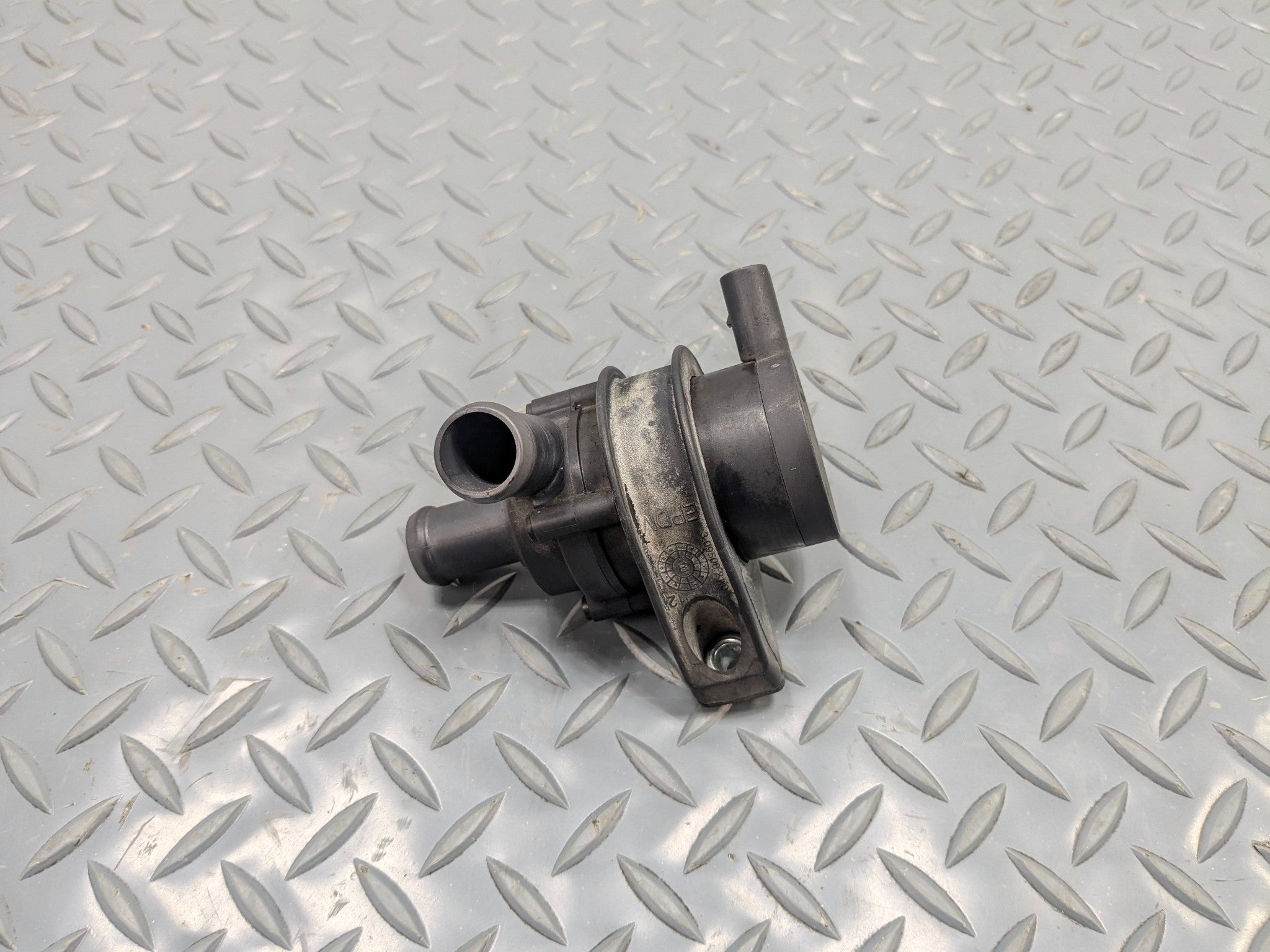 2008 - 2011 OEM AUDI A4 AUXILLARY ELECTRIC WATER PUMP
