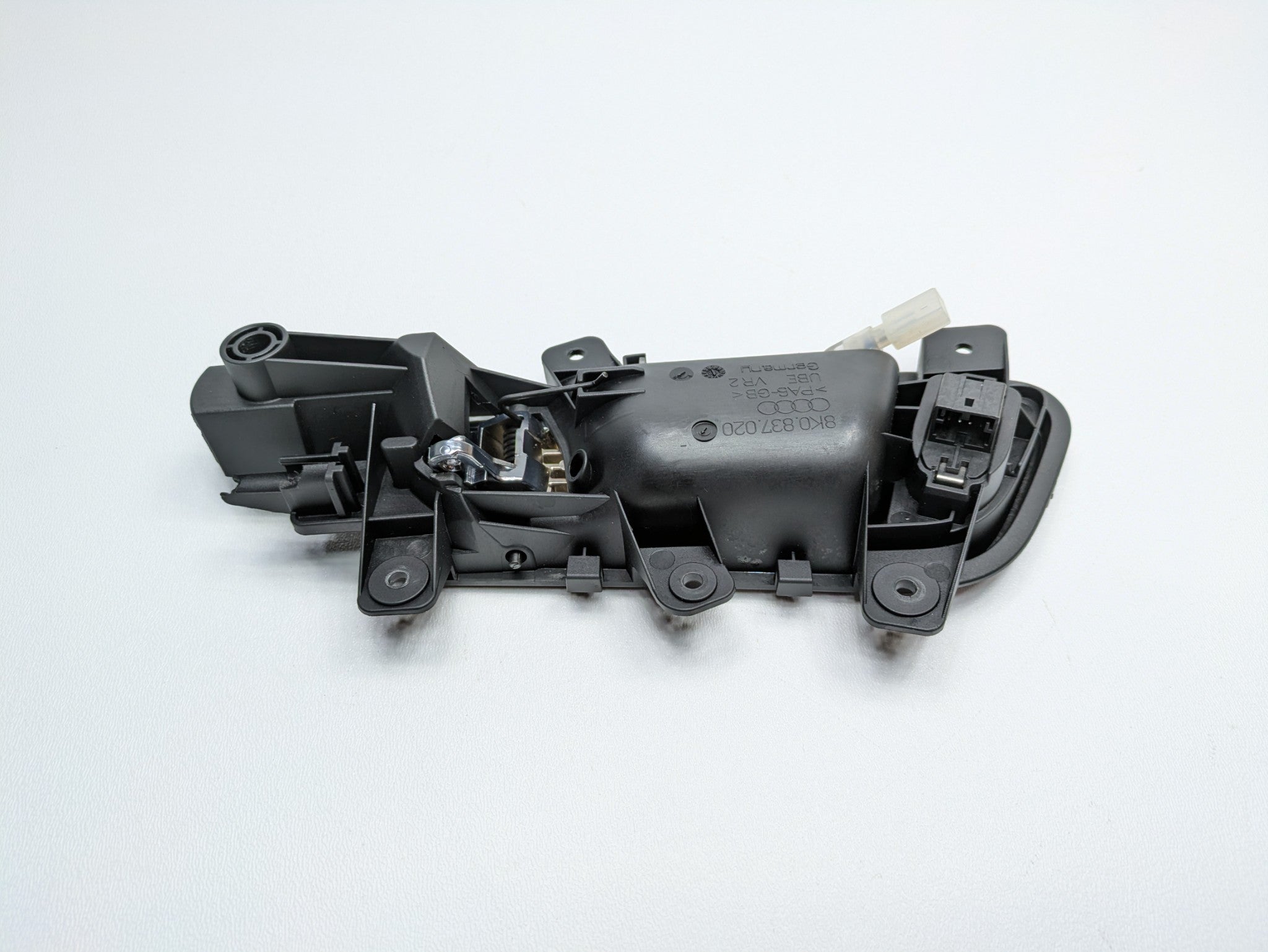 2008 - 2011 OEM AUDI A4 FRONT RIGHT PASSENGER SIDE INTERIOR DOOR HANDLE