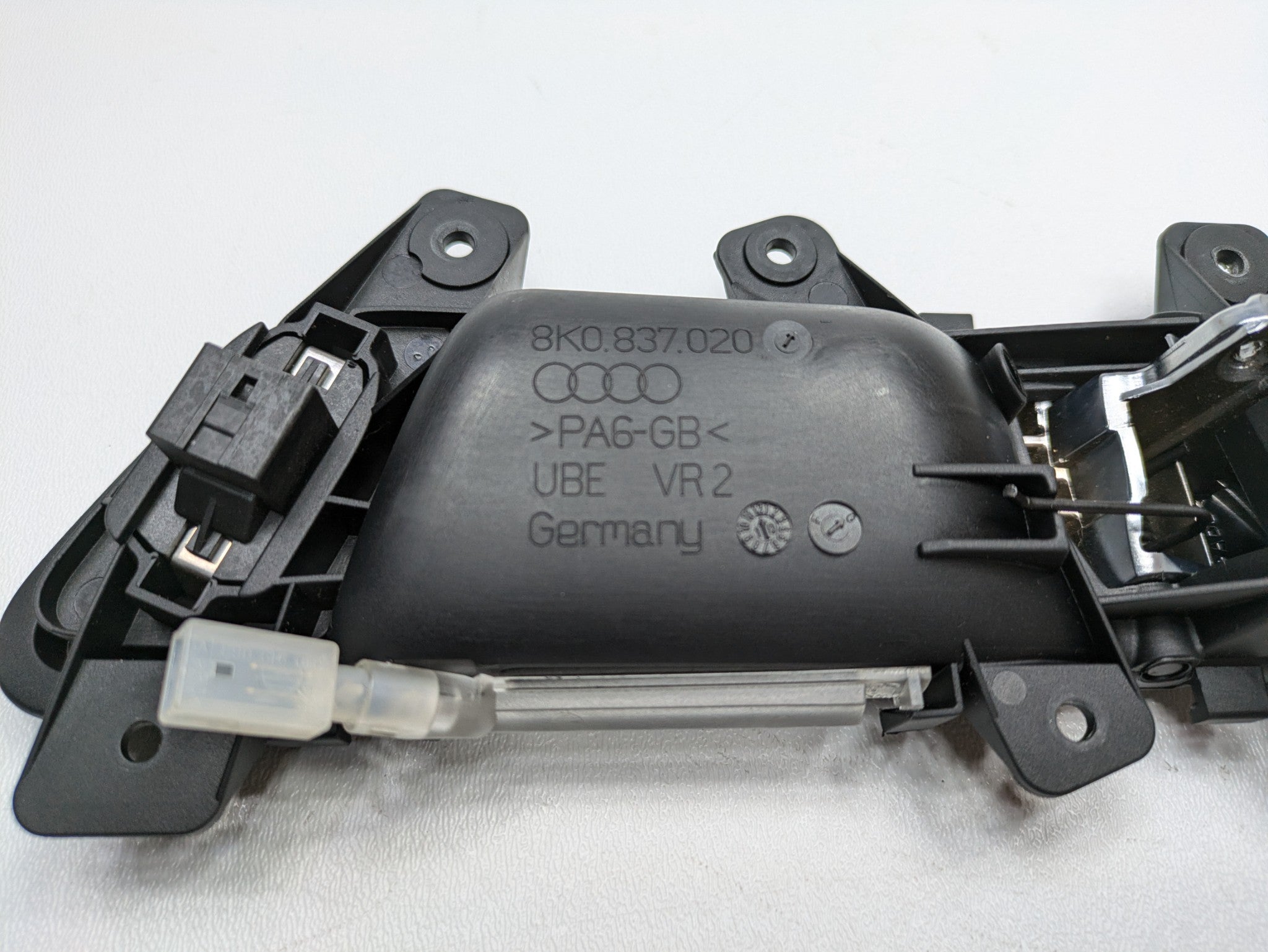 2008 - 2011 OEM AUDI A4 FRONT RIGHT PASSENGER SIDE INTERIOR DOOR HANDLE