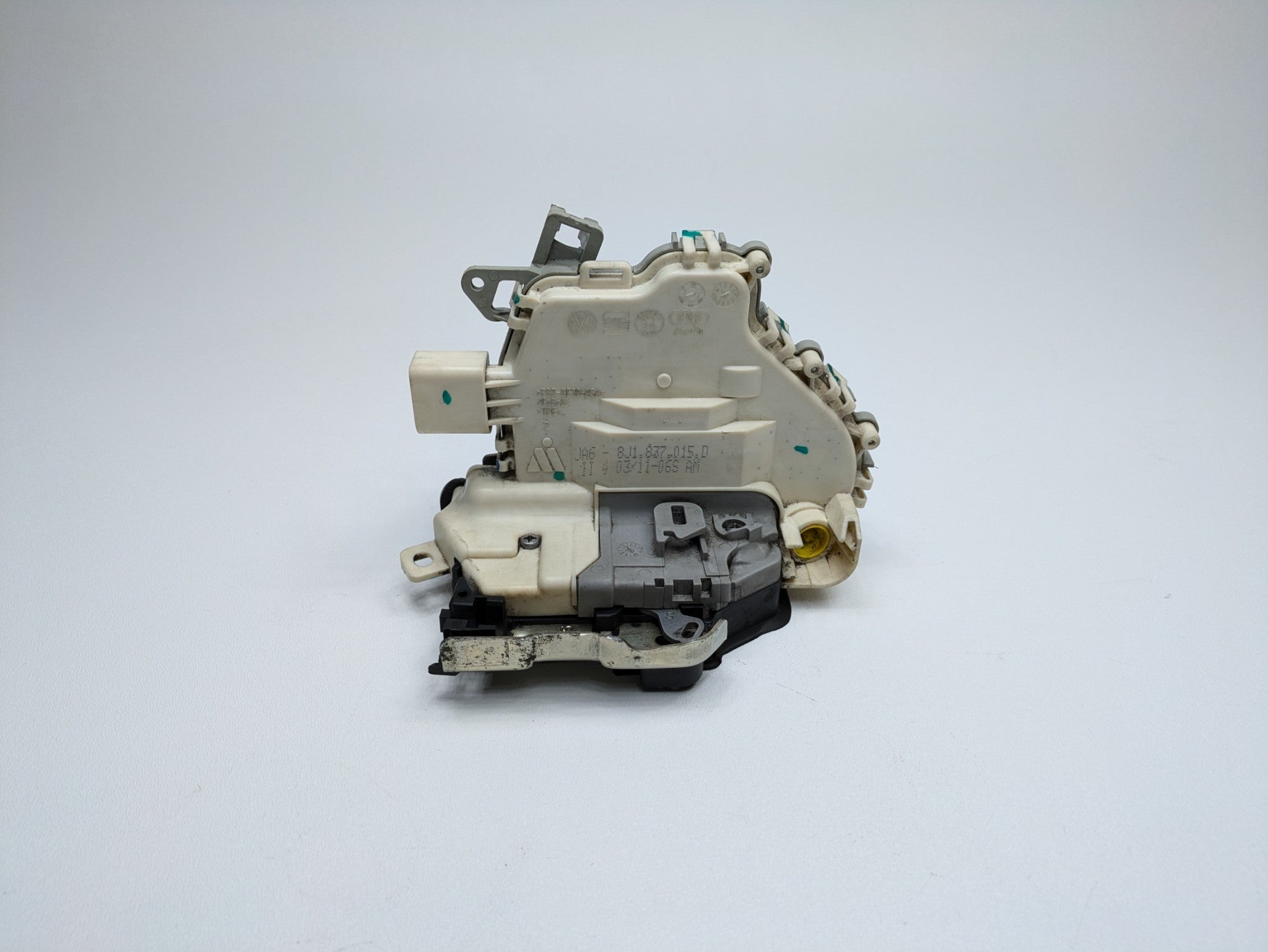 2008 - 2011 OEM AUDI A4 FRONT LEFT DRIVER SIDE DOOR LATCH LOCK ACTUATOR