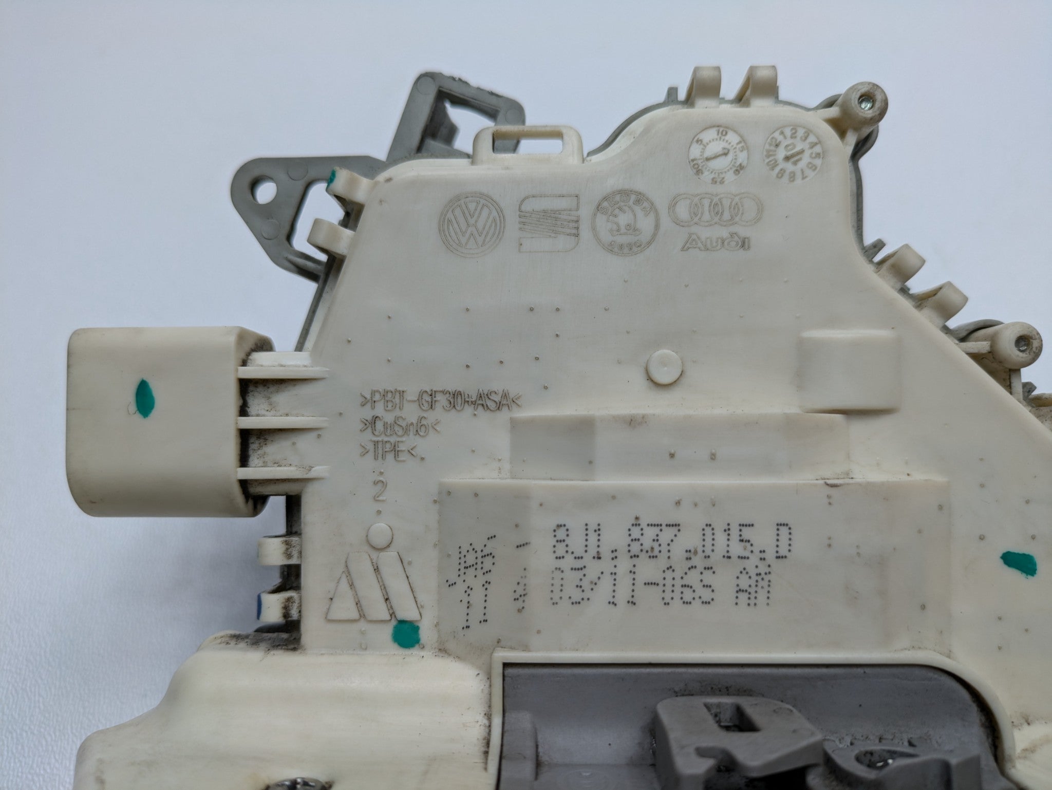 2008 - 2011 OEM AUDI A4 FRONT LEFT DRIVER SIDE DOOR LATCH LOCK ACTUATOR