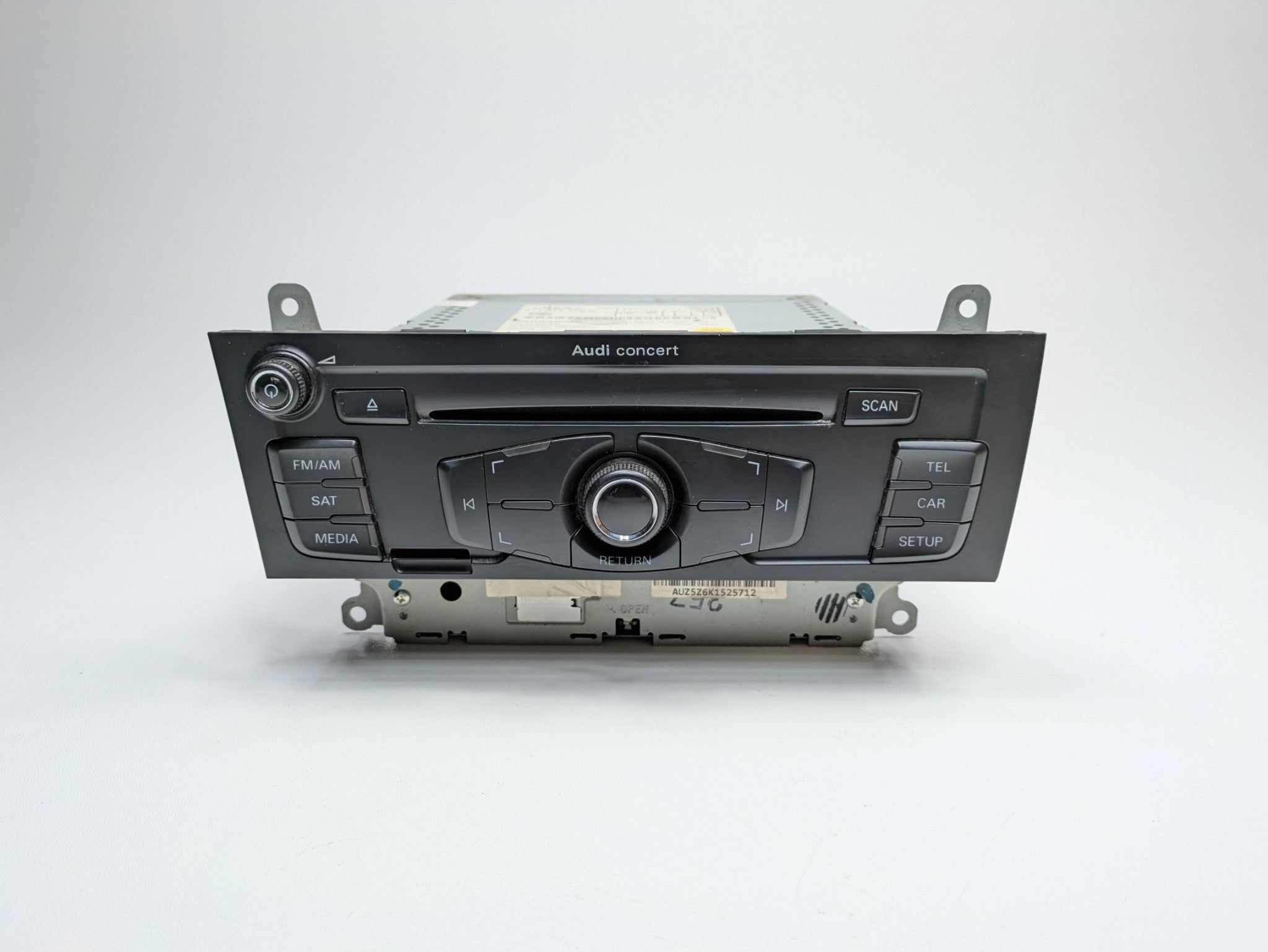2008 - 2011 OEM AUDI A4 AM FM RADIO CD PLAYER MULTIMEDIA RECEIVER UNIT