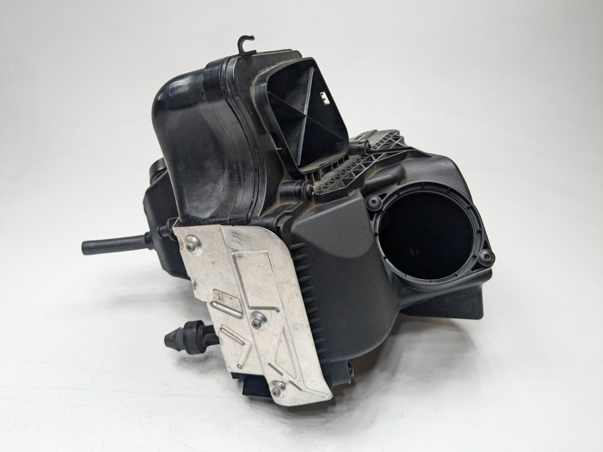 2008 - 2011 OEM AUDI A4 ENGINE AIR INTAKE CLEANER FILTER BOX HOUSING GENUINE