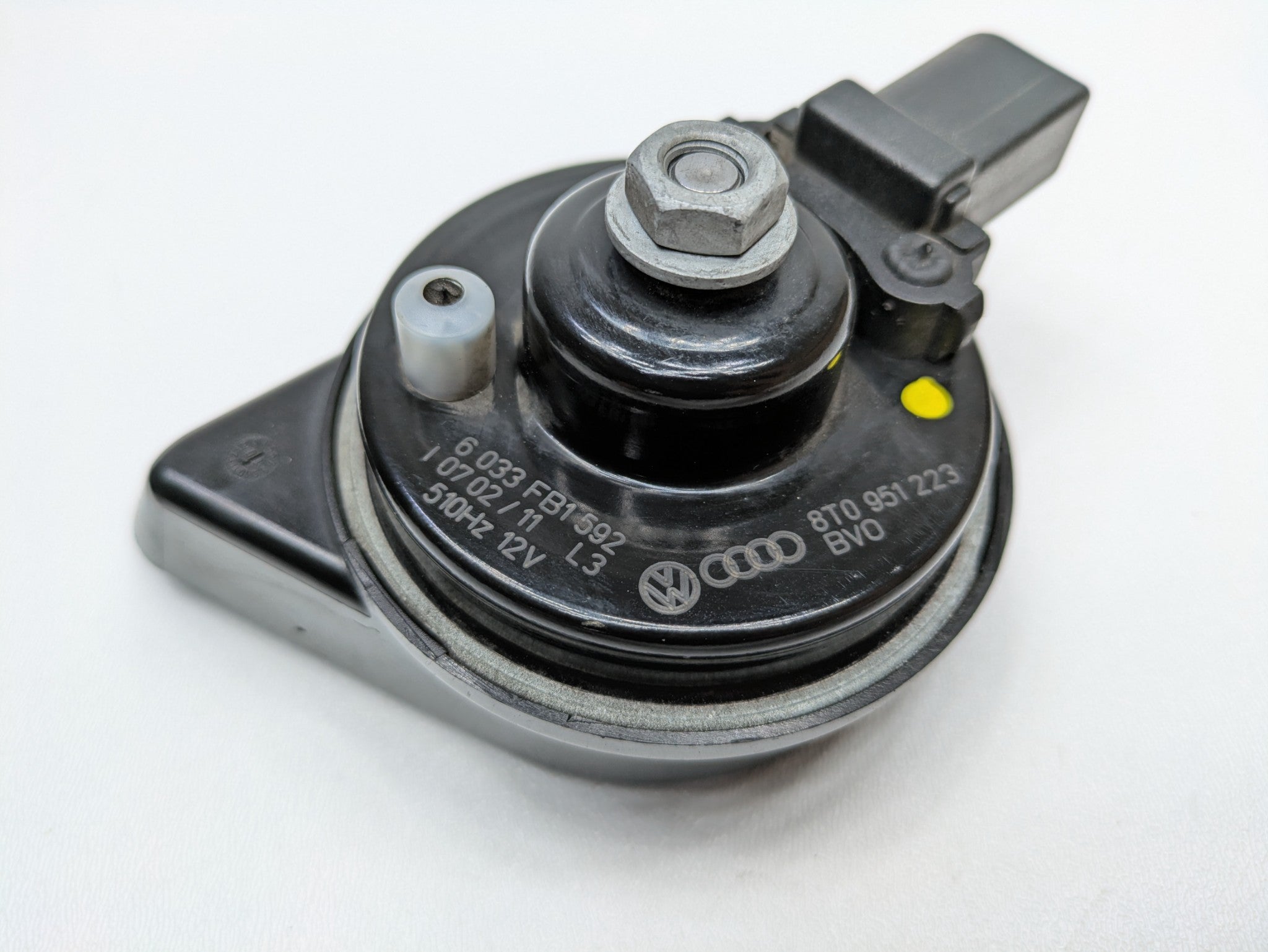 2008 - 2011 OEM AUDI A4 LEFT AND RIGHT HIGH AND LOW TONE HORN SET