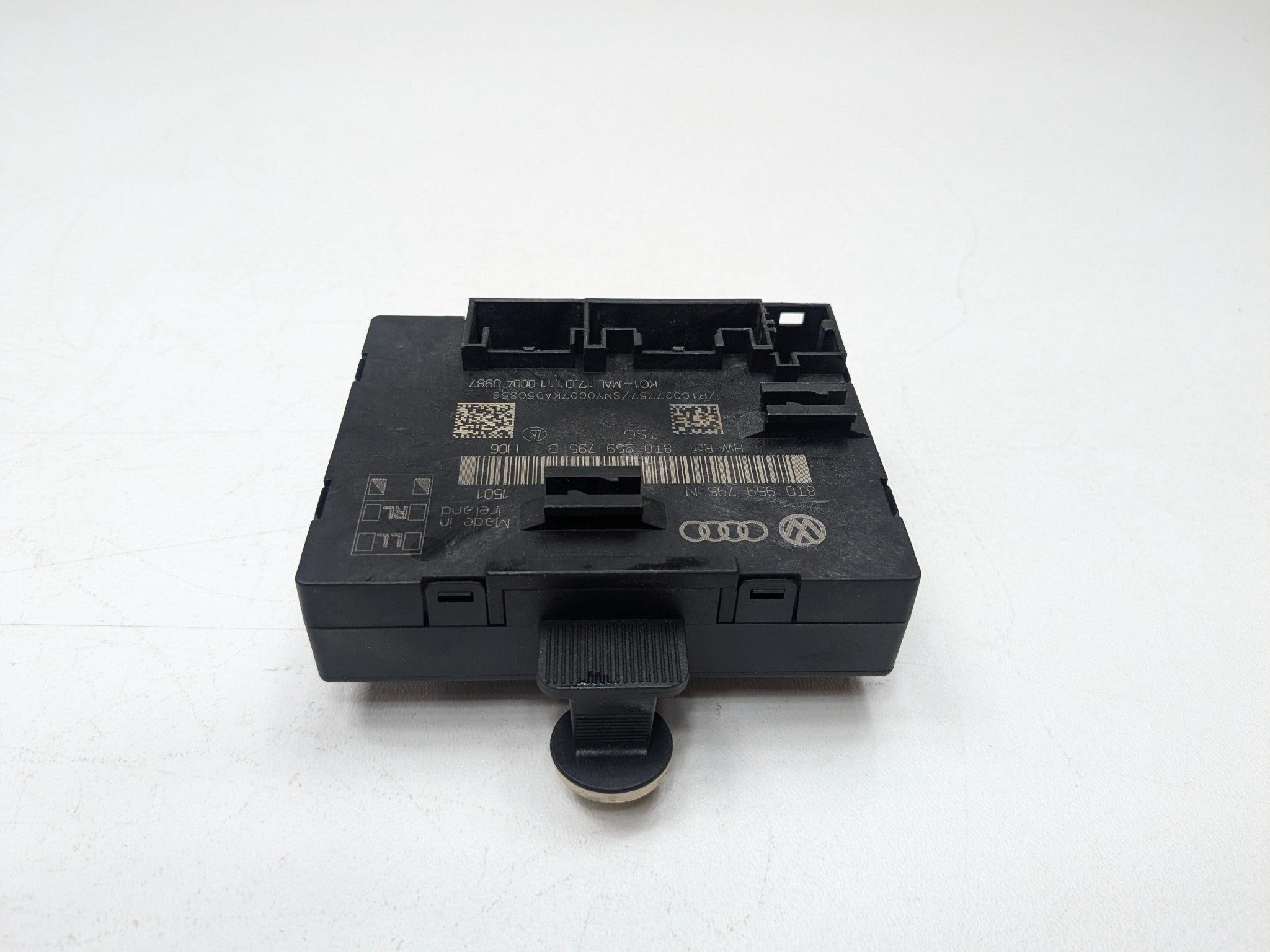 2008 - 2011 OEM AUDI A4 REAR LEFT DRIVER SIDE DOOR CONTROL MODULE UNIT