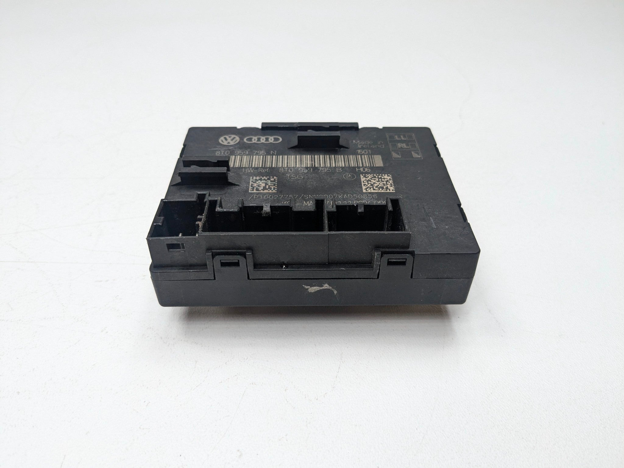 2008 - 2011 OEM AUDI A4 REAR LEFT DRIVER SIDE DOOR CONTROL MODULE UNIT
