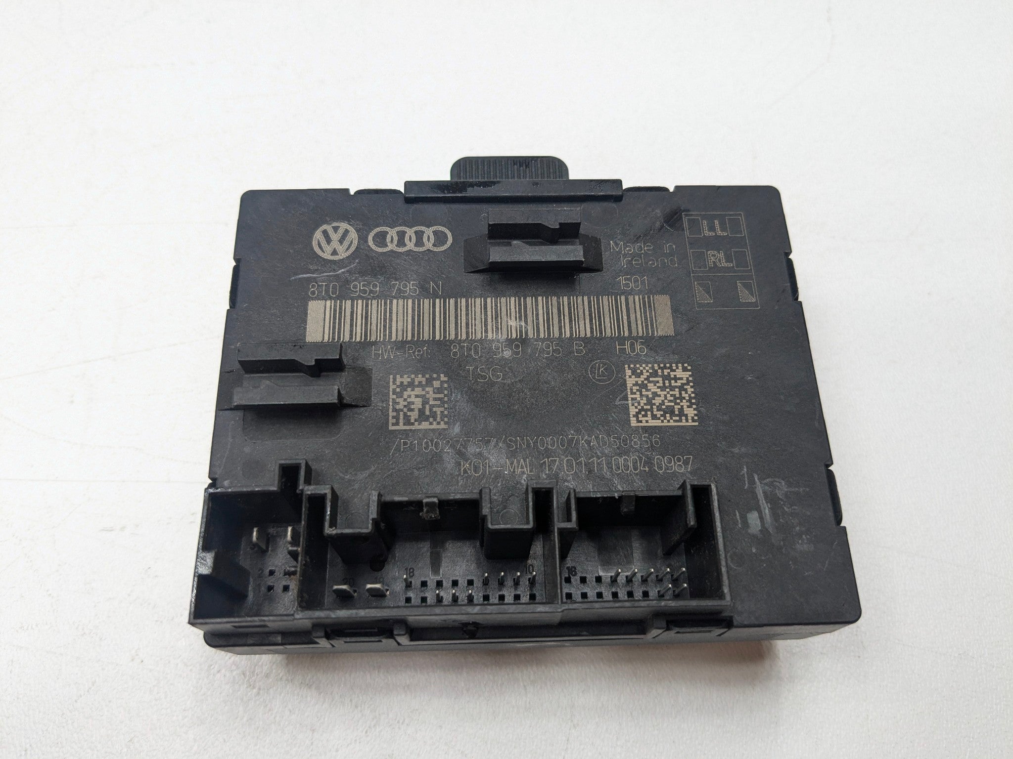 2008 - 2011 OEM AUDI A4 REAR LEFT DRIVER SIDE DOOR CONTROL MODULE UNIT