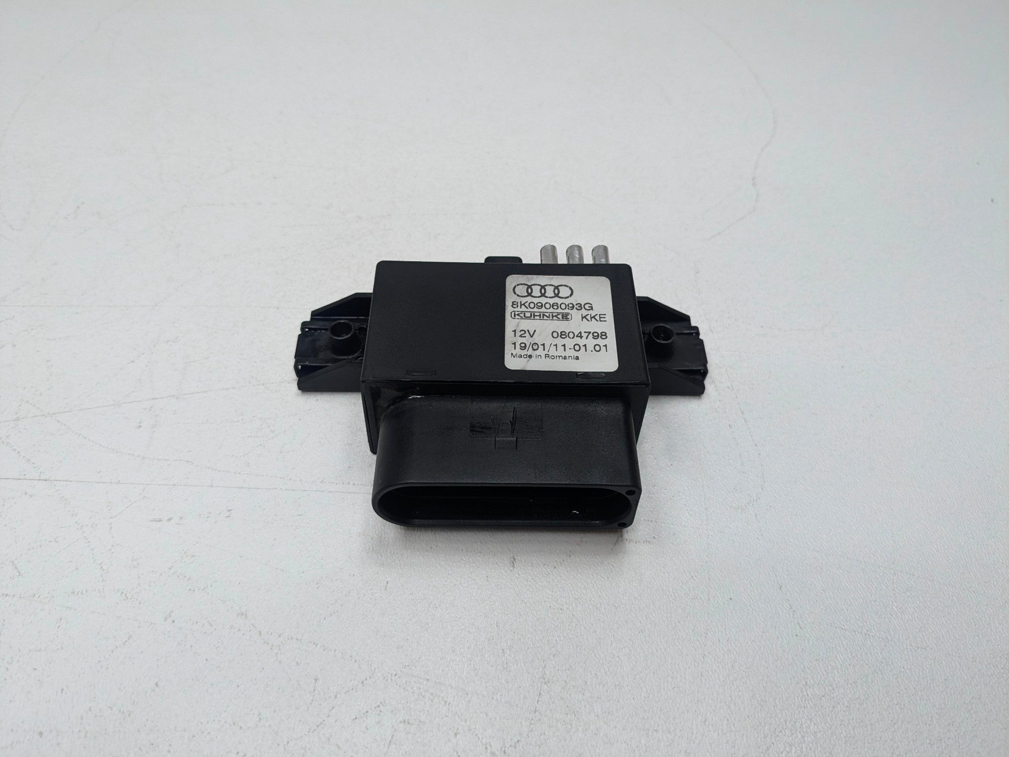 2008 - 2011 OEM AUDI A4 FUEL PUMP CONTROL MODULE UNIT