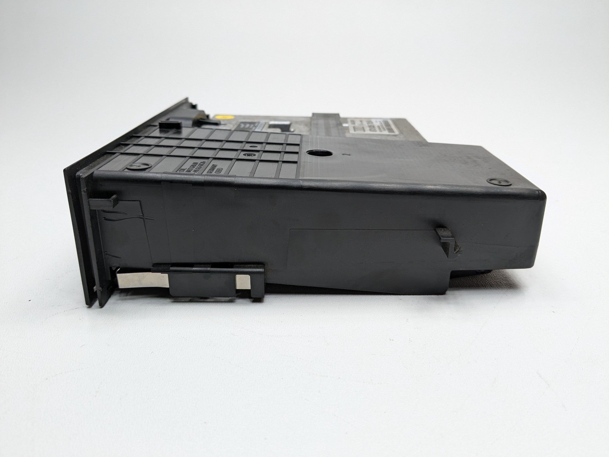 2008 - 2011 OEM AUDI A4 COMMUNICATION AUDIO INTERFACE CONTROL MODULE BOX