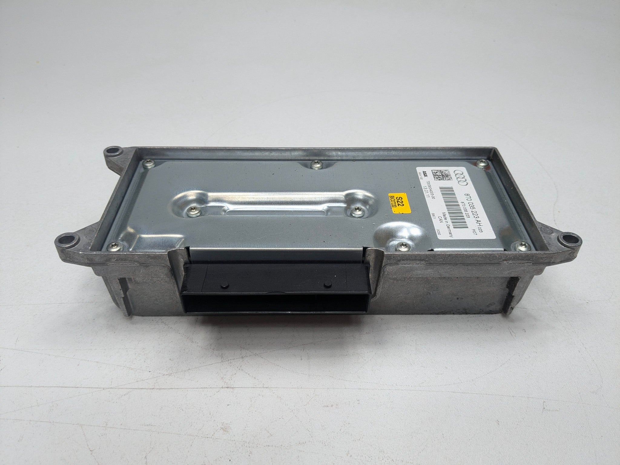 2008 - 2011 OEM AUDI A4 AUDIO EQUIPMENT RADIO AMPLIFIER TRUNK MOUNTED FITS