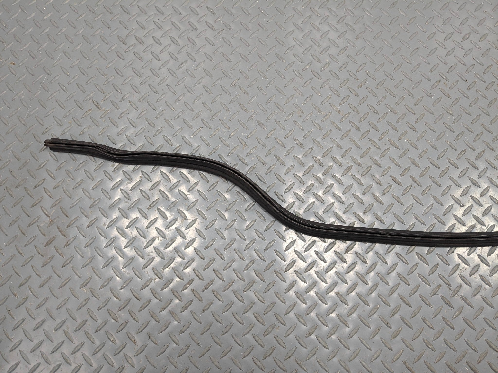 06 - 13 OEM MINI COOPER FRONT UNDER HOOD WEATHER STRIP RUBBER SEALS
