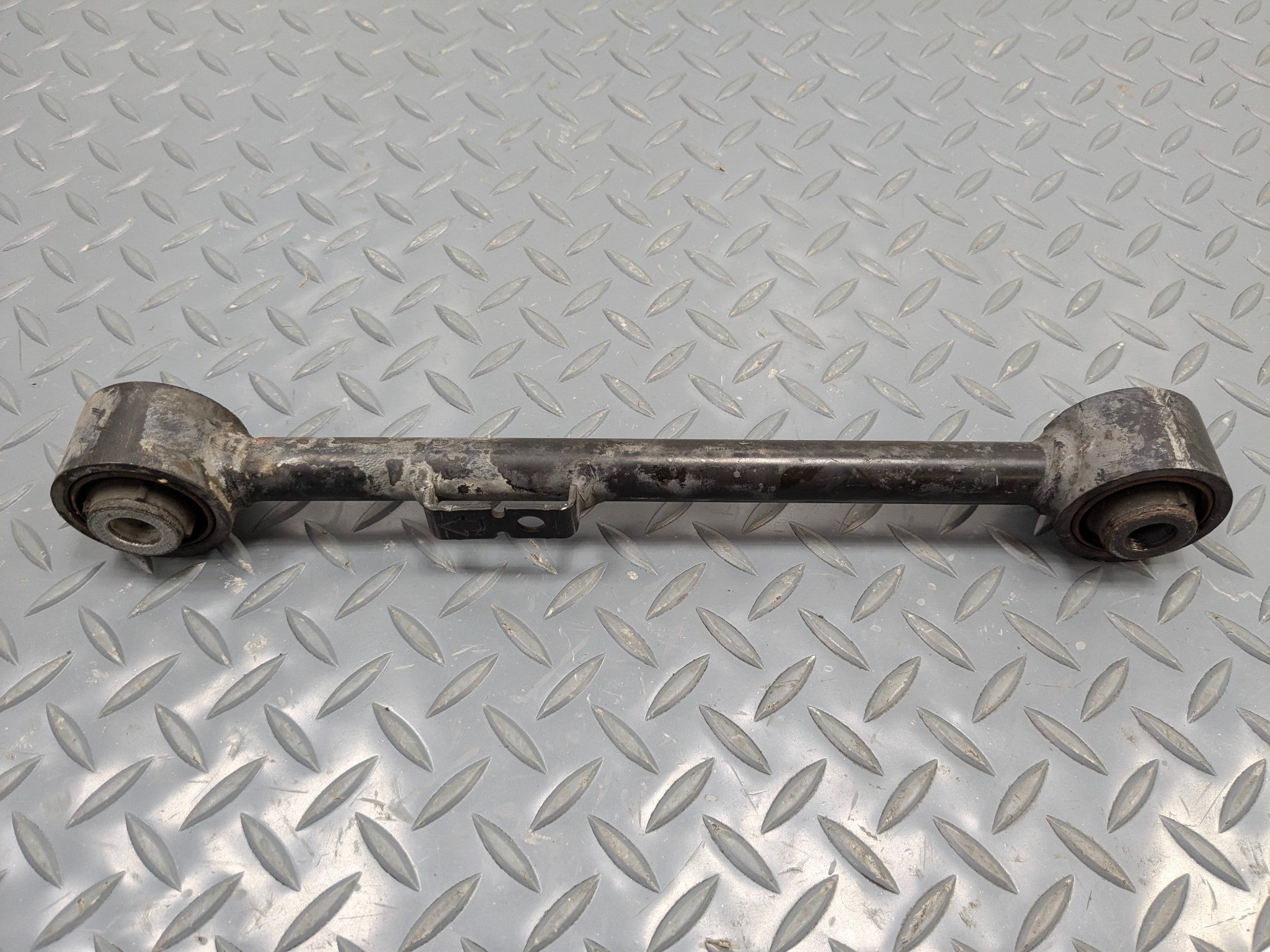 05 - 10 OEM HONDA ODYSSEY FRONT RIGHT PASSENGER SIDE LOWER REARWARD CONTROL ARM