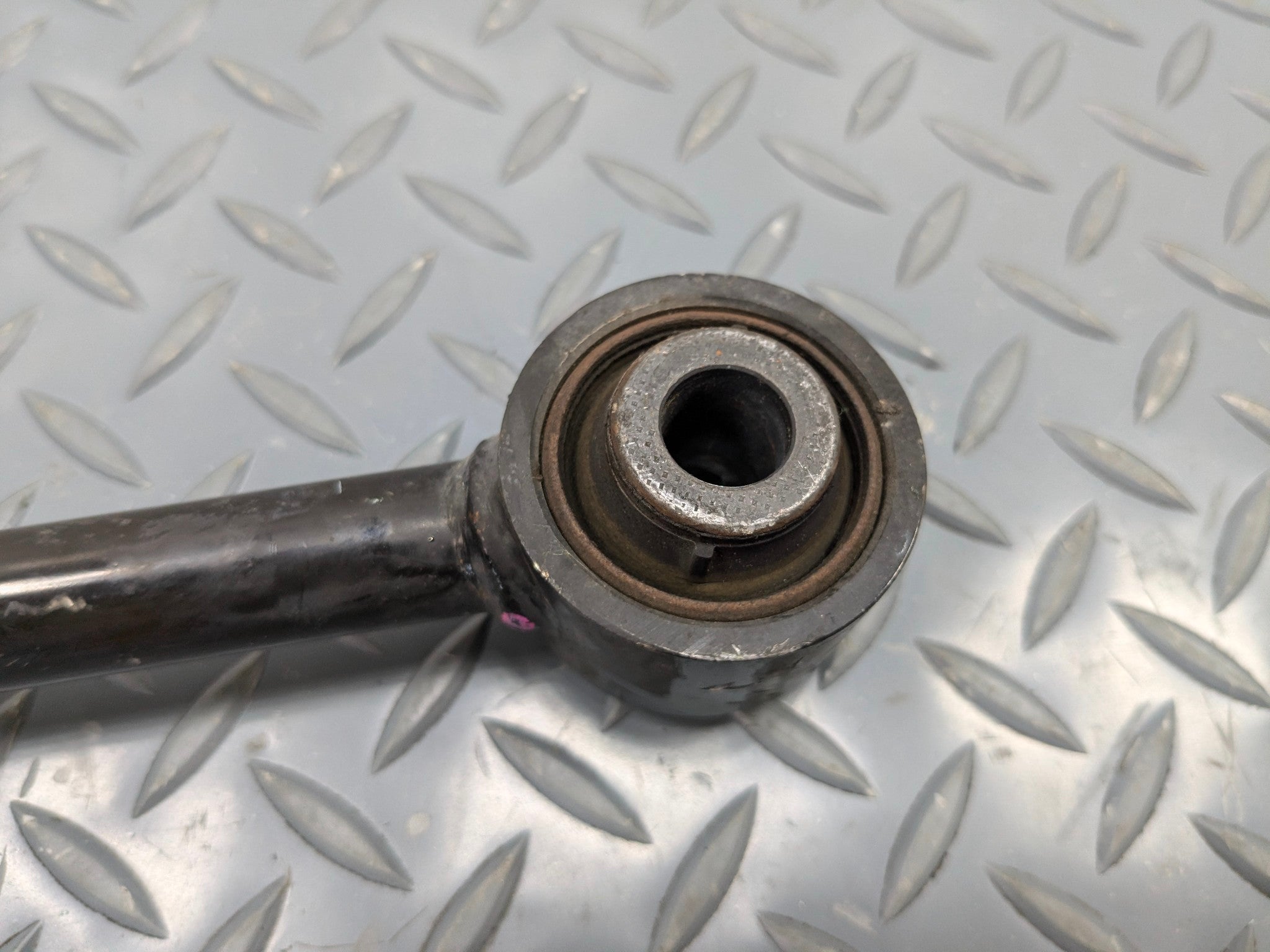 05 - 10 OEM HONDA ODYSSEY FRONT RIGHT PASSENGER SIDE LOWER REARWARD CONTROL ARM