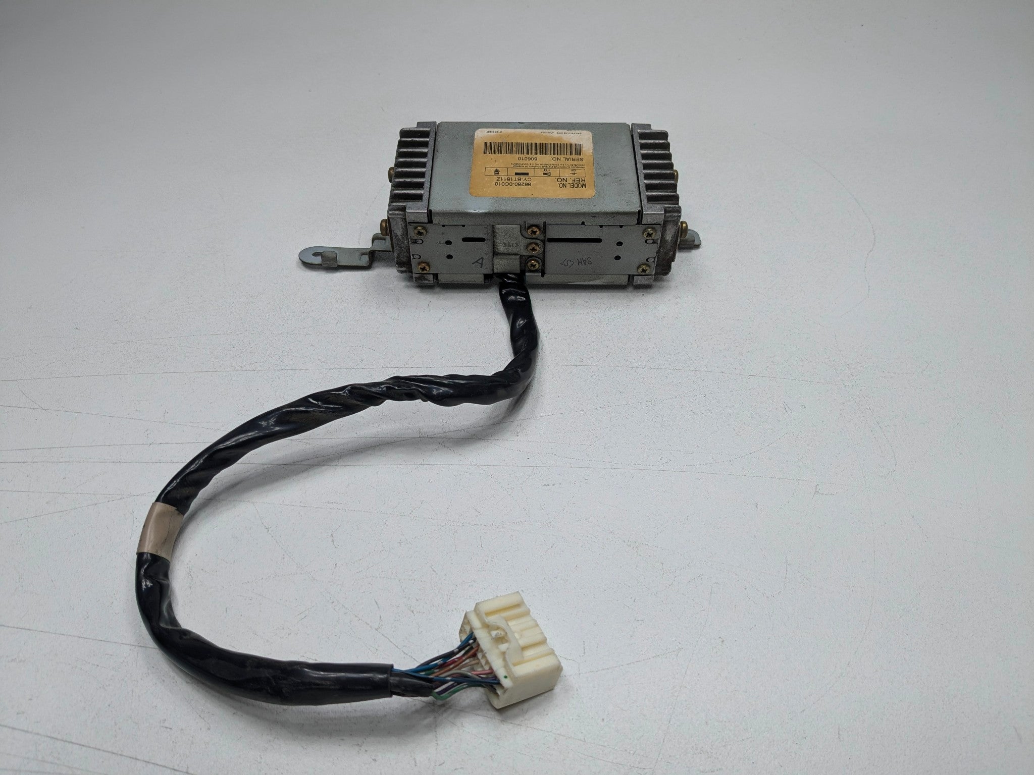 2000 - 2004 OEM TOYOTA TUNDRA RADIO STEREO AUDIO AMPLIFIER UNIT