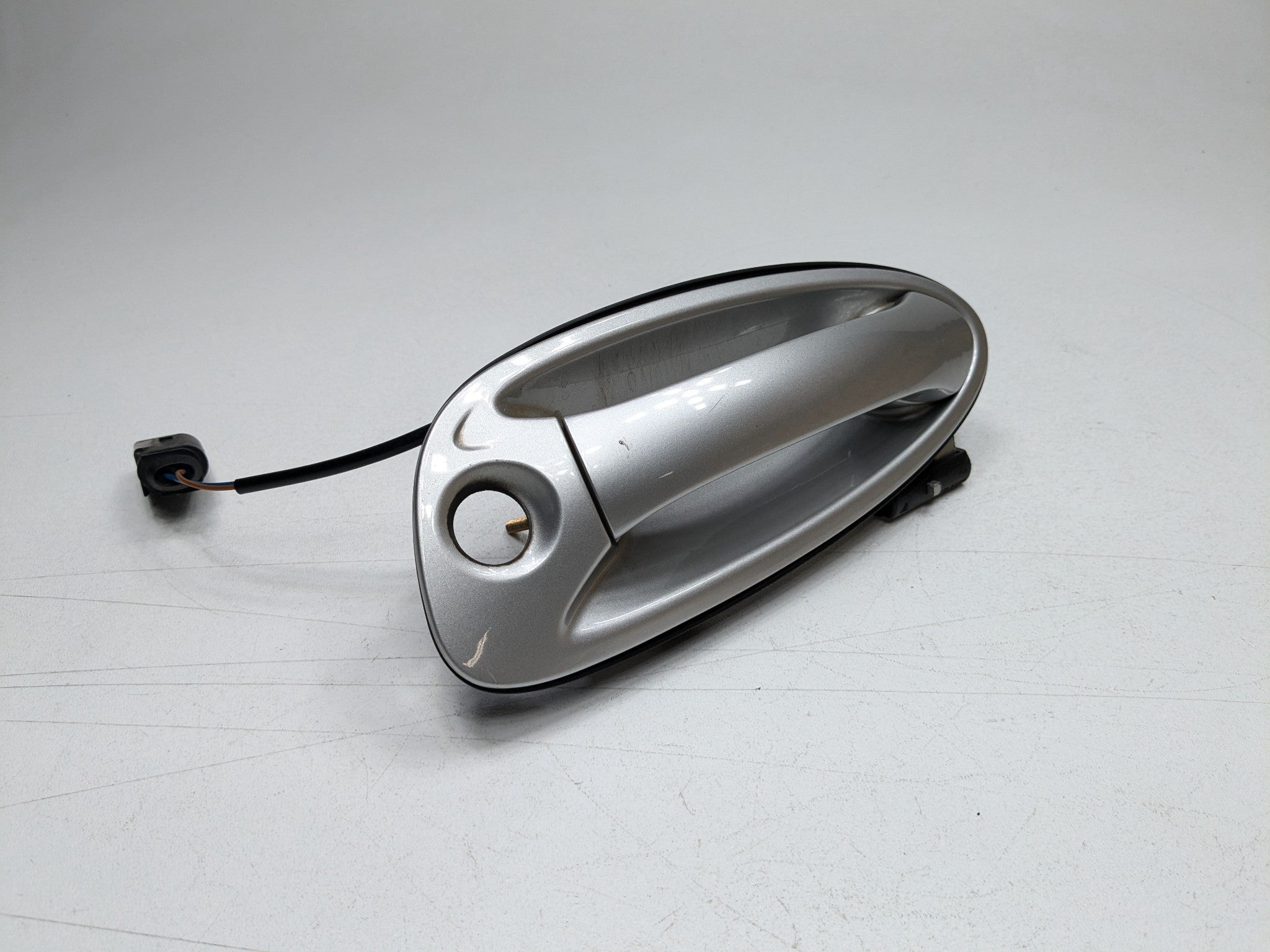 2006 - 2008 OEM PORSCHE CAYMAN FRONT LEFT DRIVER SIDE EXTERIOR DOOR HANDLE