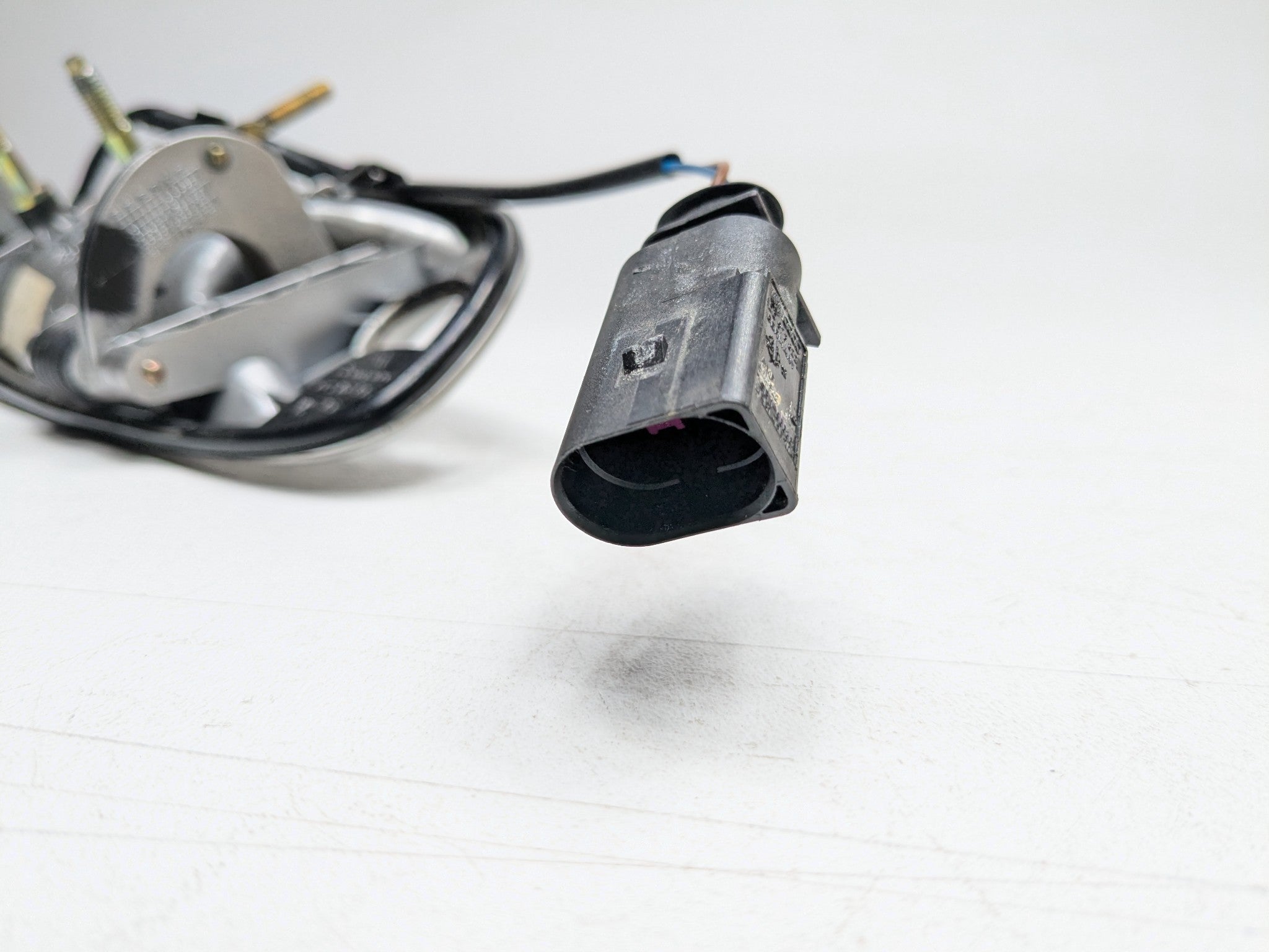 2006 - 2008 OEM PORSCHE CAYMAN FRONT LEFT DRIVER SIDE EXTERIOR DOOR HANDLE