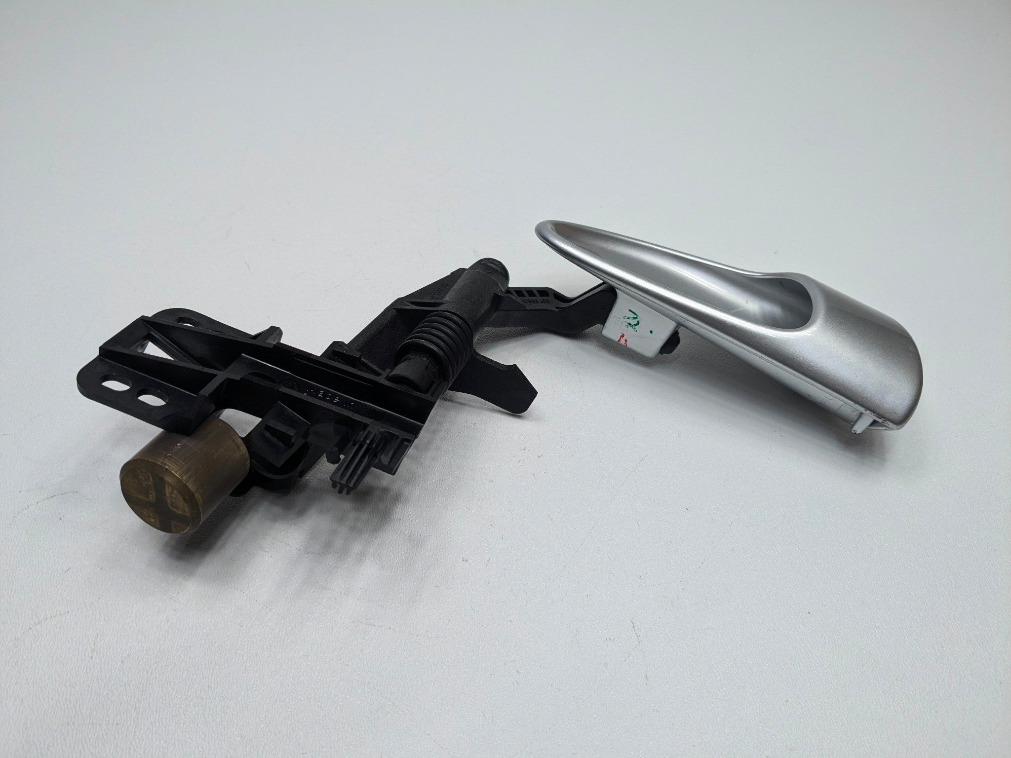2006 - 2008 OEM PORSCHE CAYMAN FRONT LEFT DRIVER SIDE INTERIOR DOOR HANDLE
