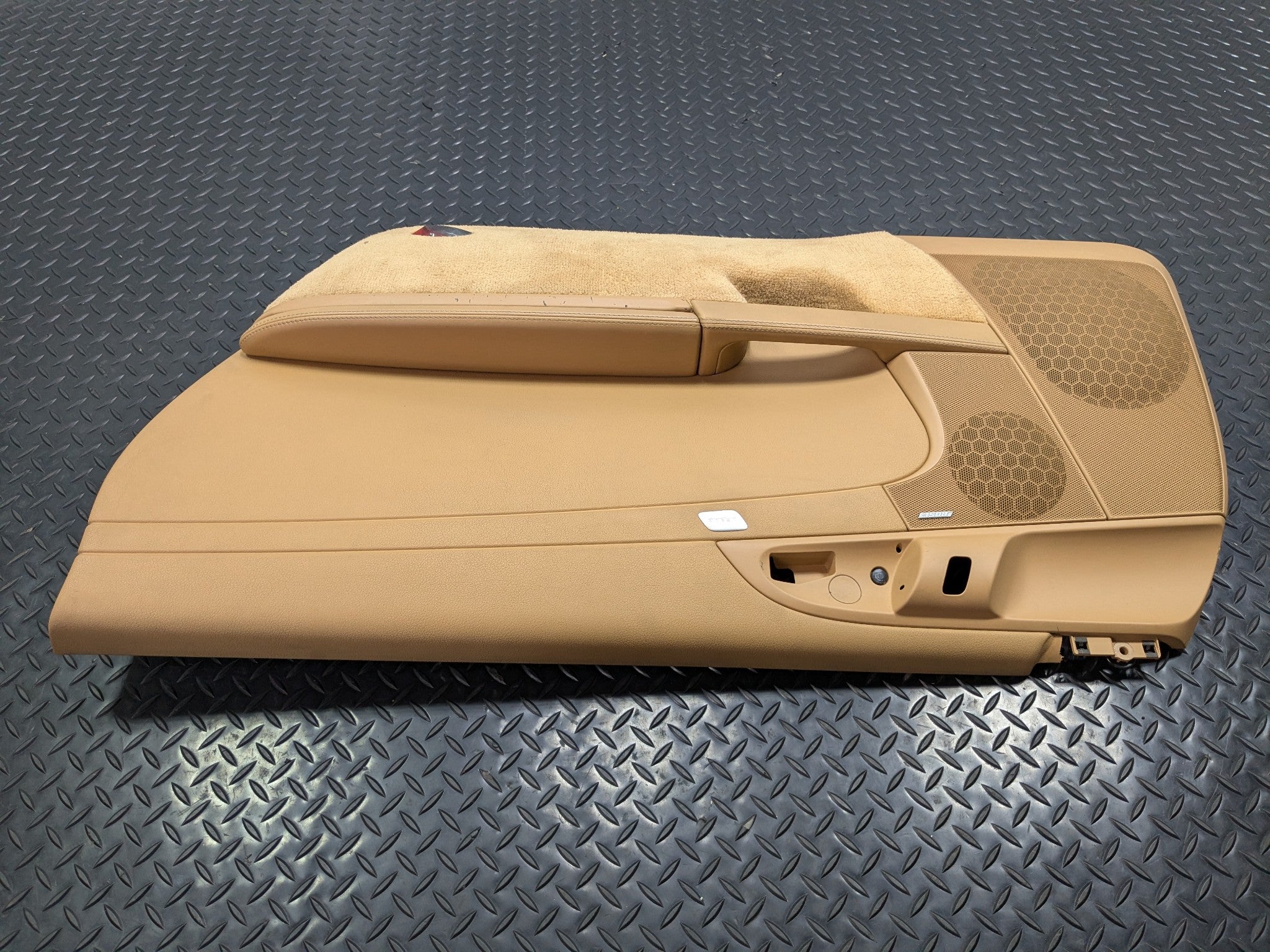 06 - 08 OEM PORSCHE CAYMAN RIGHT PASSENGER SIDE INTERIOR DOOR PANEL LEATHERETTE