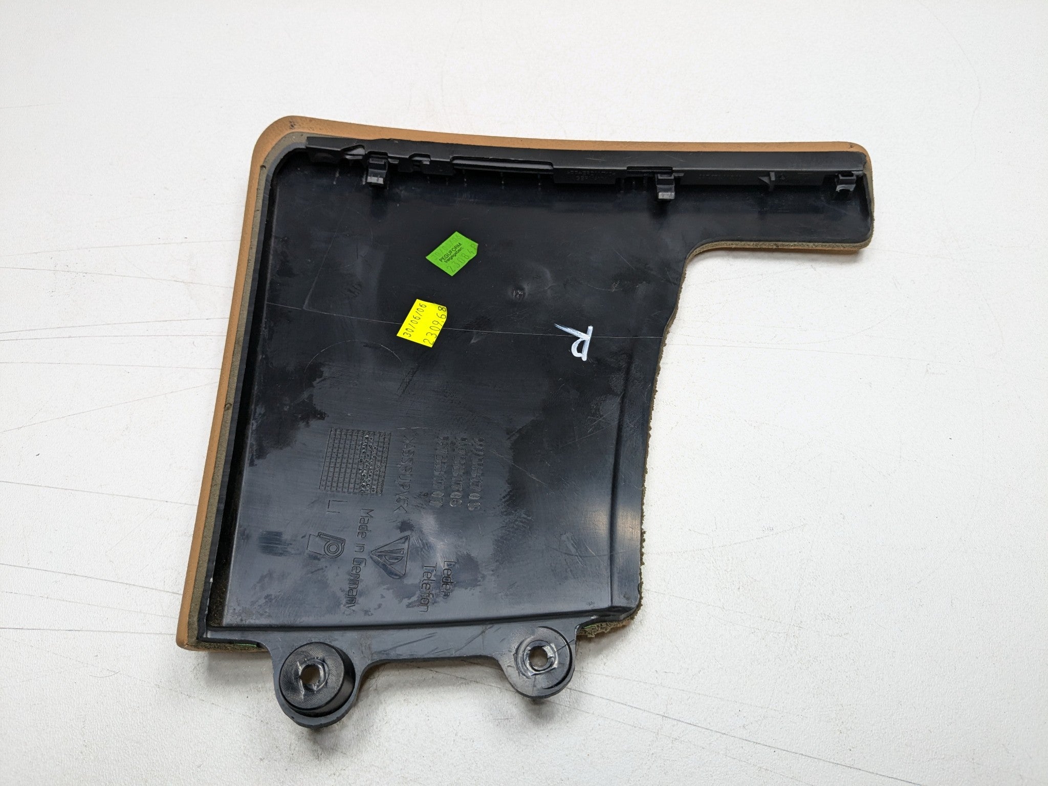 2006 - 2008 OEM PORSCHE CAYMAN DASH CENTER CONSOLE RIGHT SIDE OUTER TRIM COVER