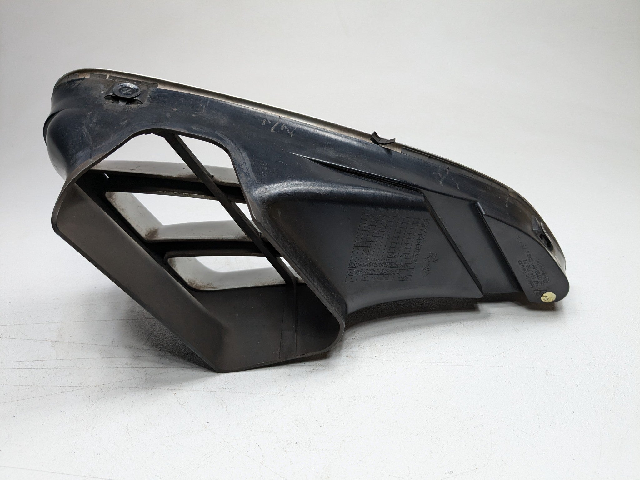 2006 - 2008 OEM PORSCHE CAYMAN AIR VENTILATION GRILLE RIGHT SIDE FENDER MOUNTED