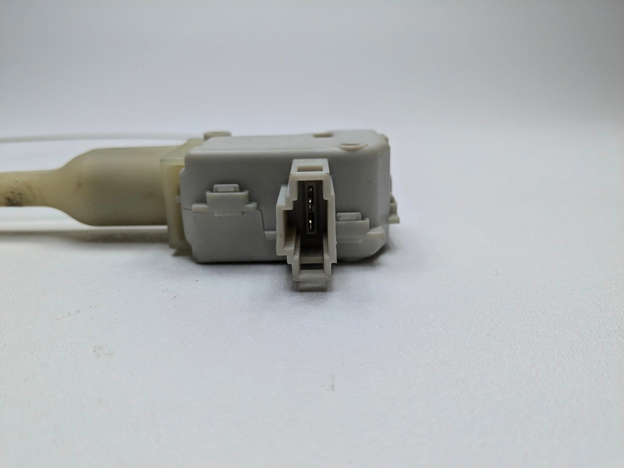 2006 - 2008 OEM PORSCHE CAYMAN FRONT HOOD LATCH LOCK ACTUATOR