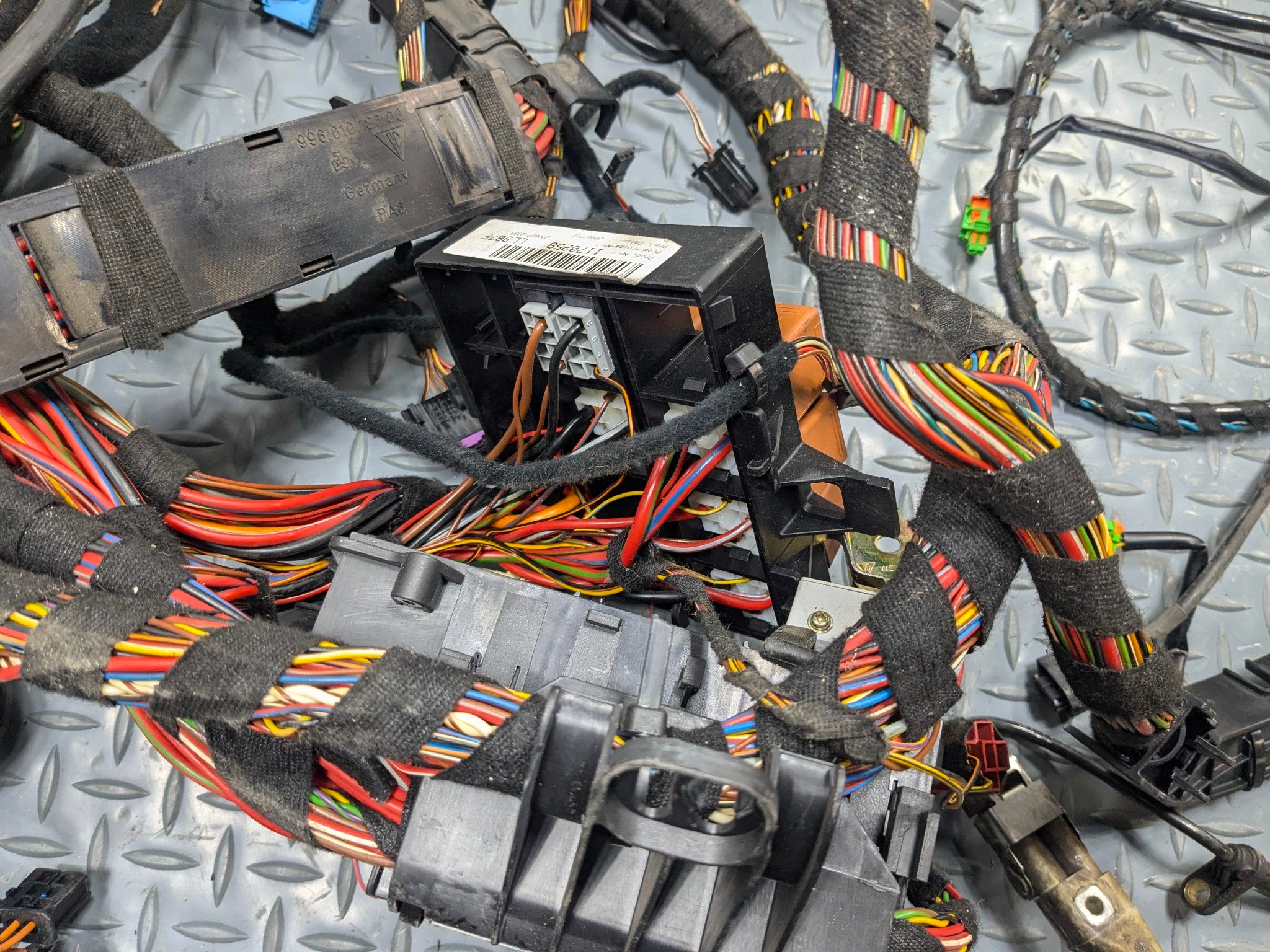 06 - 08 OEM PORSCHE CAYMAN INTERIOR BODY WIRE WIRING HARNESS CABLE AND CONNECTOR