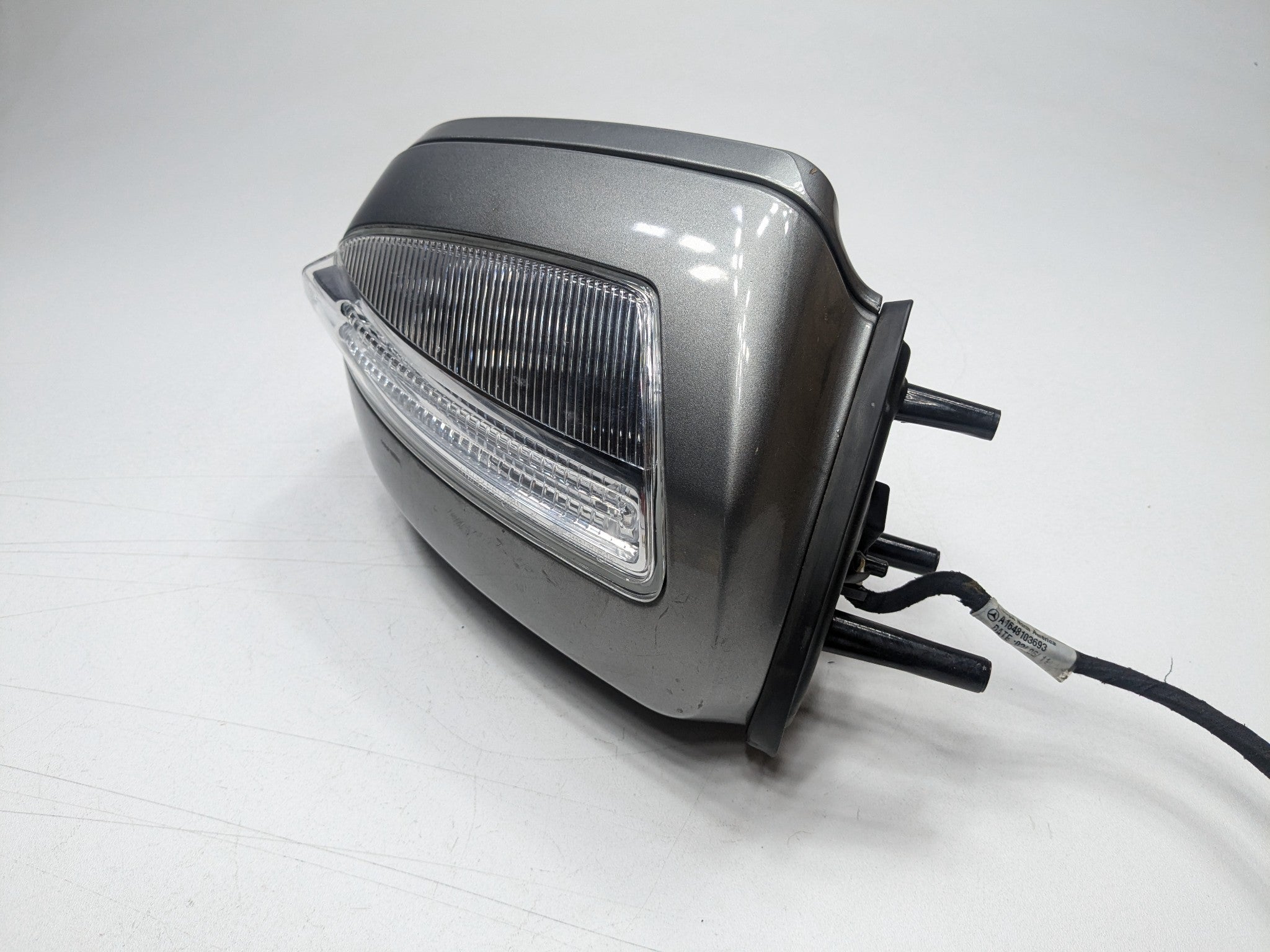 2009 - 2011 OEM MERCEDES-BENZ ML63 FRONT RIGHT PASSENGER SIDE POWER DOOR MIRROR