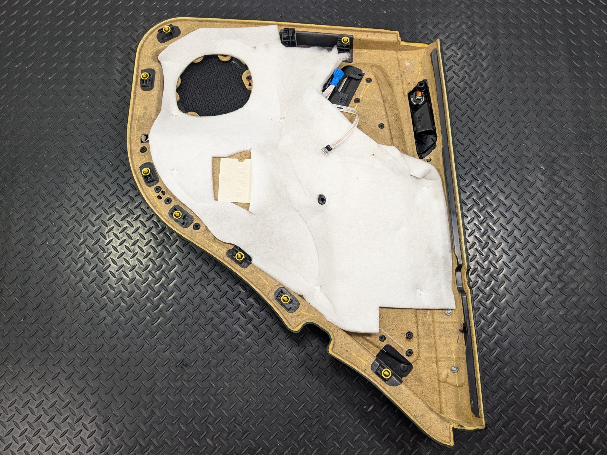 2009 - 2011 OEM MERCEDES-BENZ ML63 REAR LEFT INTERIOR DOOR PANEL COVER TRIM