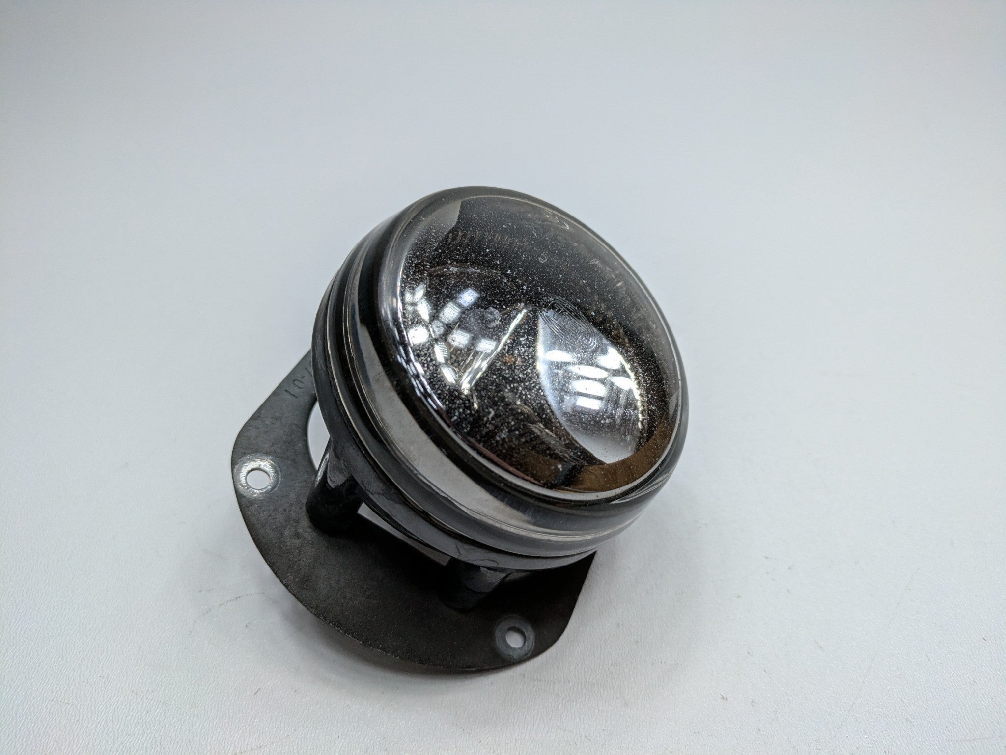 2009 - 2011 OEM MERCEDES-BENZ ML63 FRONT RIGHT PASSENGER SIDE FOGLIGHT