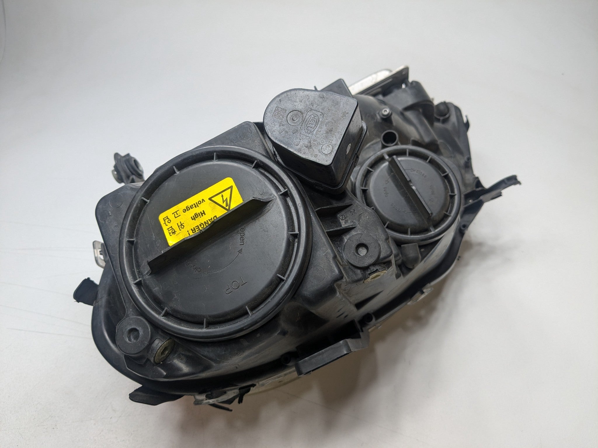2009 - 2011 OEM MERCEDES-BENZ ML63 FRONT RIGHT PASSENGER SIDE HEADLAMP ASSEMBLY