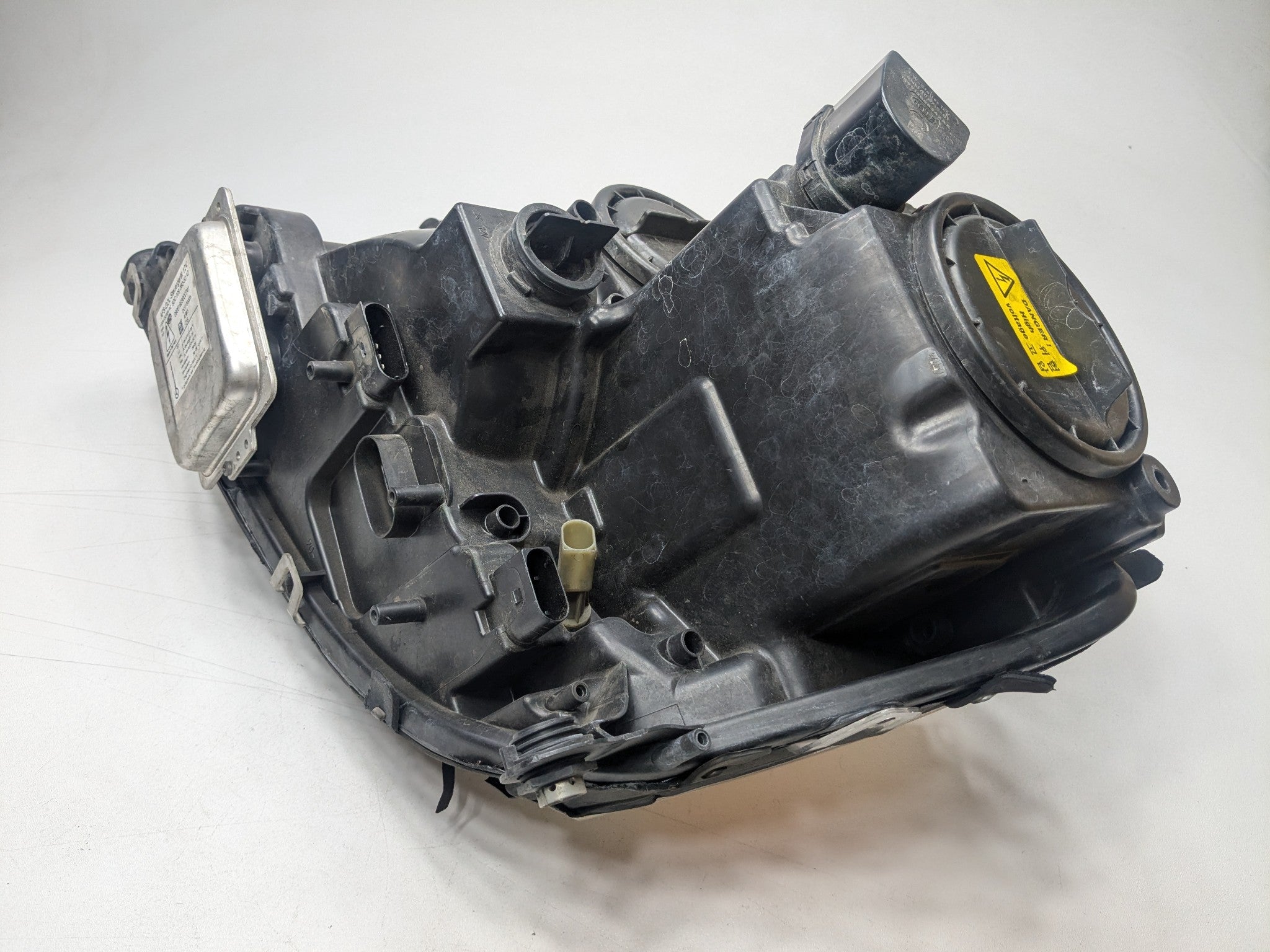 2009 - 2011 OEM MERCEDES-BENZ ML63 FRONT RIGHT PASSENGER SIDE HEADLAMP ASSEMBLY
