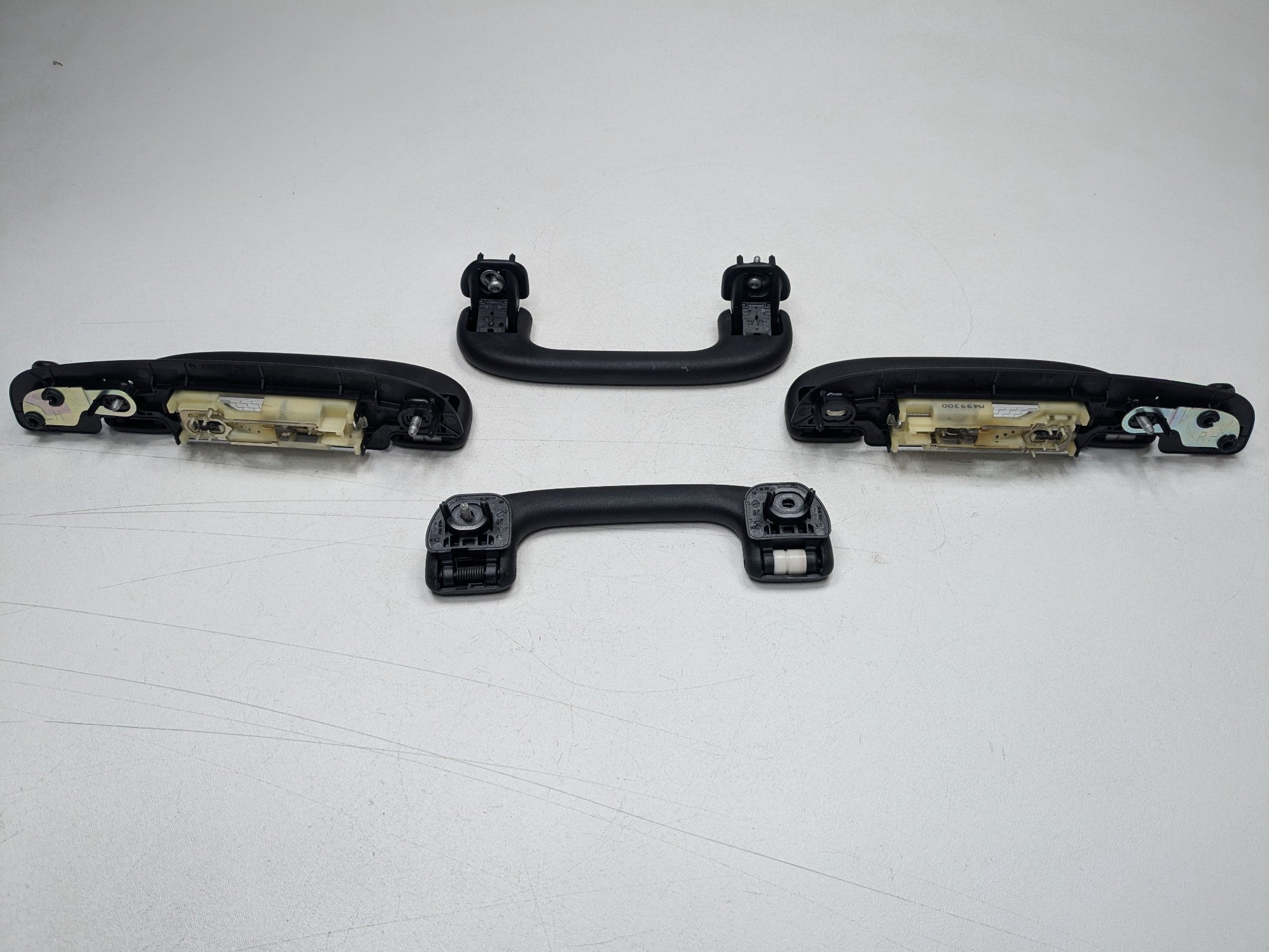 2009 - 2011 OEM MERCEDES-BENZ ML63 FRONT AND REAR INTERIOR ROOF GRAB BAR SET