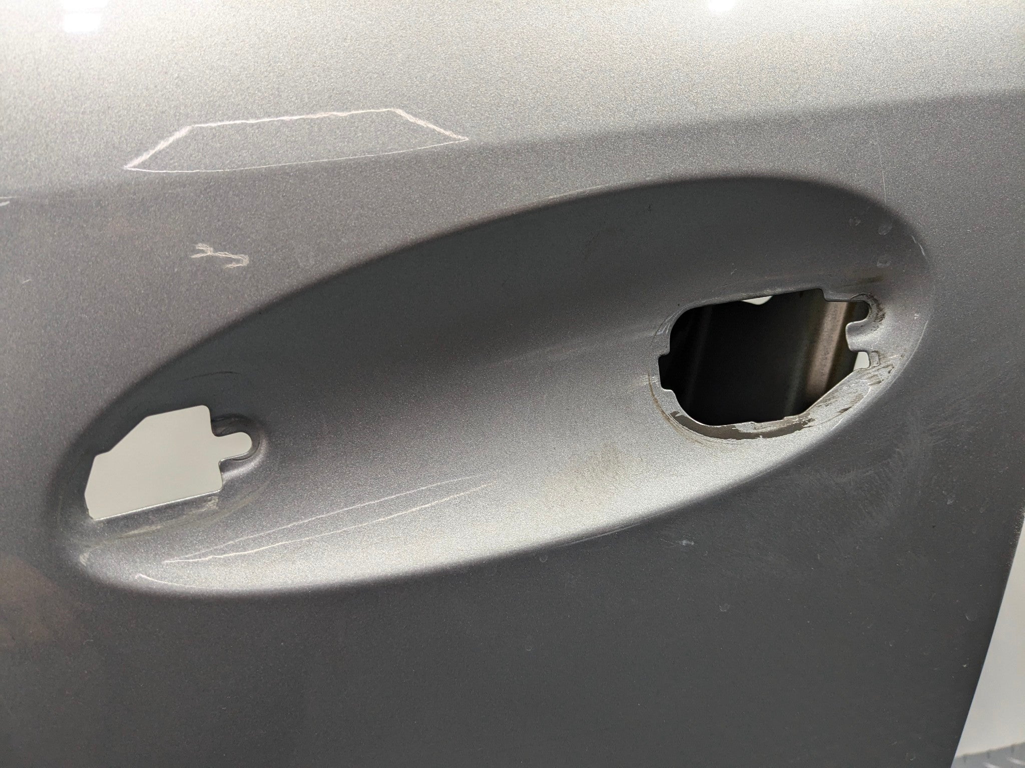 2009 - 2011 OEM MERCEDES-BENZ ML63 FRONT LEFT DRIVER SIDE DOOR SHELL PANEL GRAY
