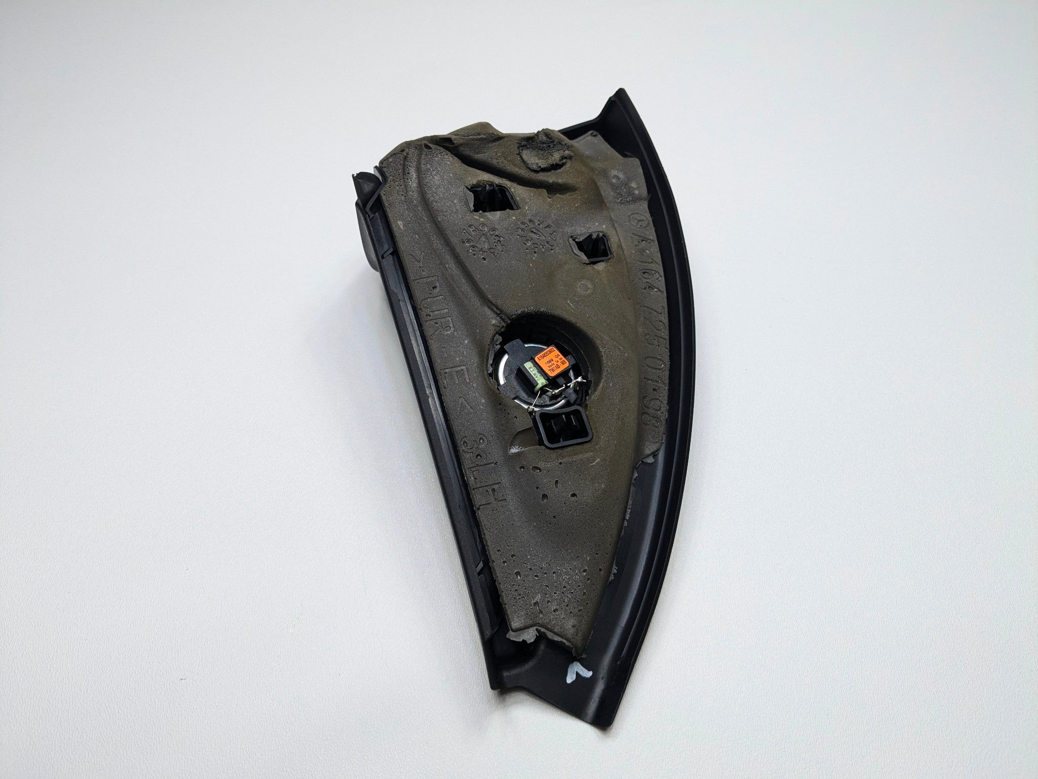 2009 - 2011 OEM MERCEDES-BENZ ML63 FRONT LEFT SIDE SPEAKER DOOR MIRROR COVER