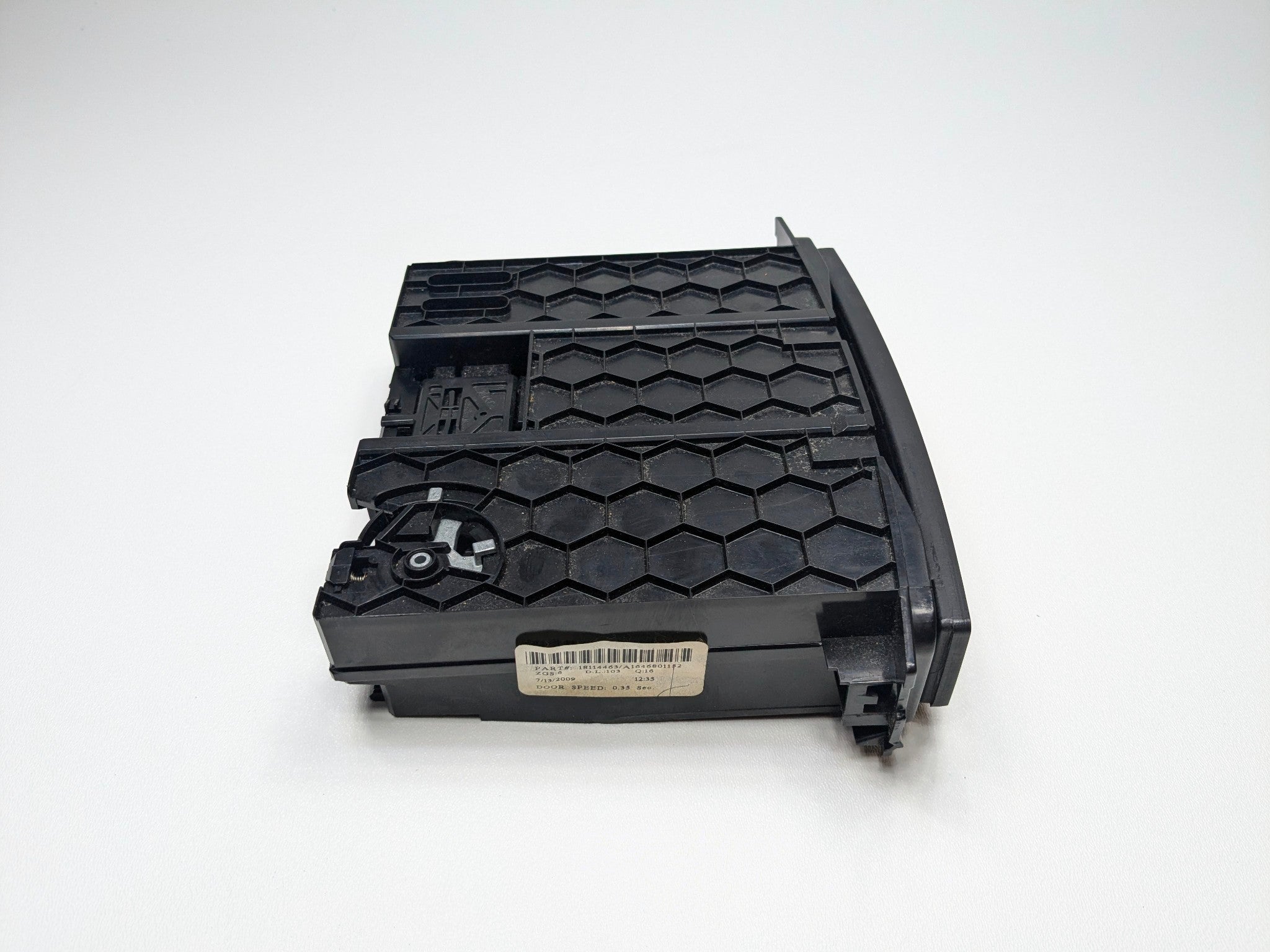2009 - 2011 OEM MERCEDES-BENZ ML63 CENTER CONSOLE TRAY STORAGE COMPARTMENT