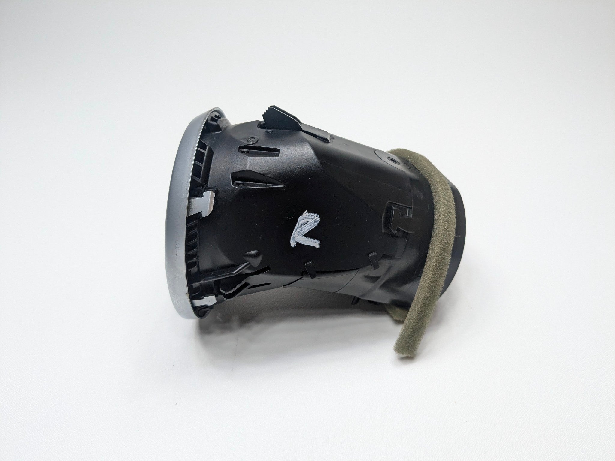 2009 - 2011 OEM MERCEDES-BENZ ML63 FRONT RIGHT SIDE DASH AC HEATER AIR VENT