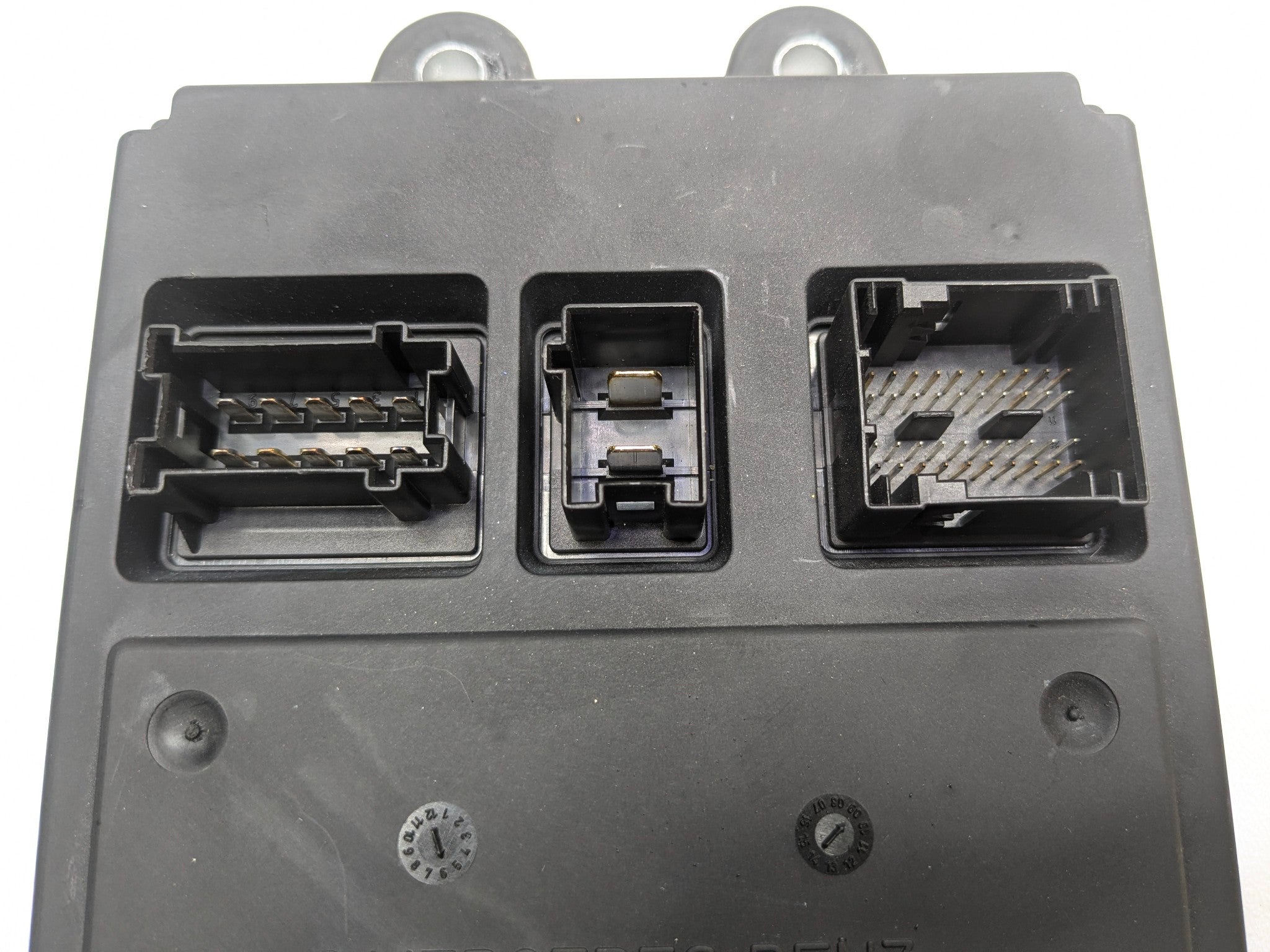 2009 - 2011 OEM MERCEDES-BENZ ML63 FRONT SAM CONTROL MODULE