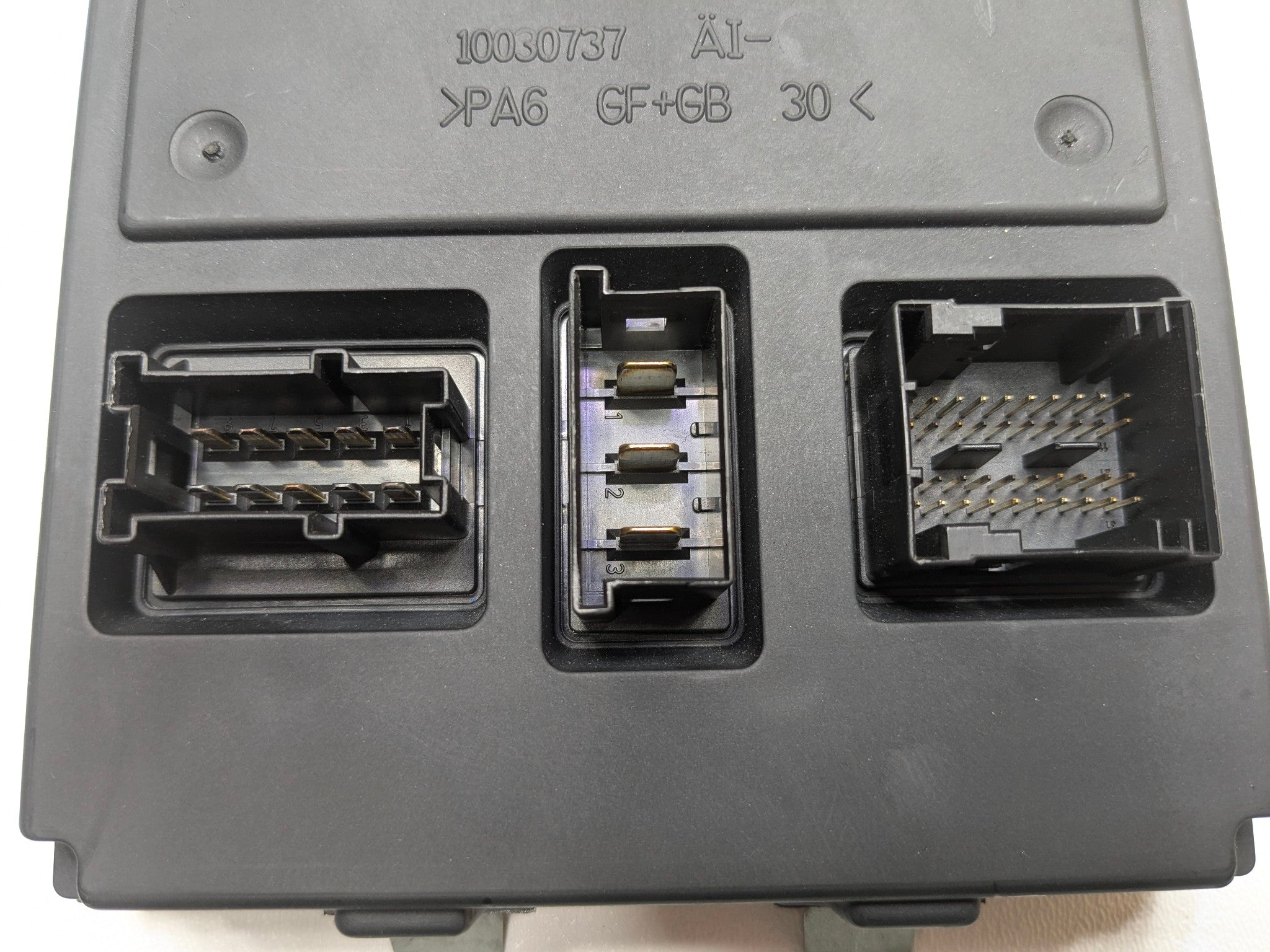 2009 - 2011 OEM MERCEDES-BENZ ML63 FRONT SAM CONTROL MODULE