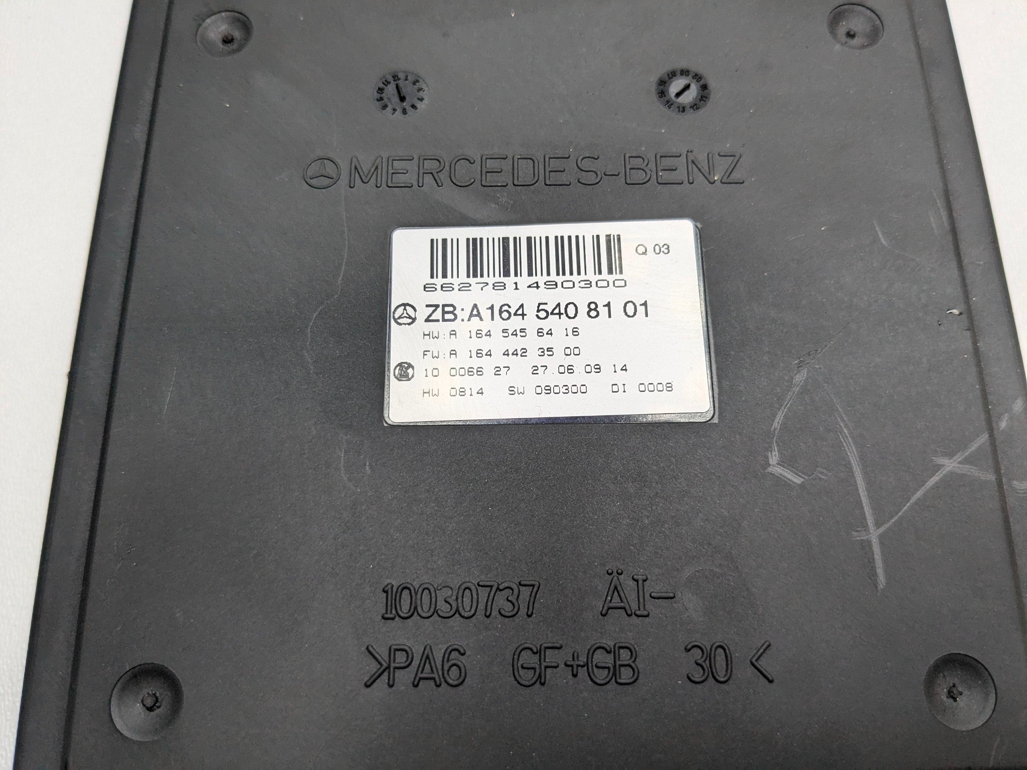 2009 - 2011 OEM MERCEDES-BENZ ML63 FRONT SAM CONTROL MODULE