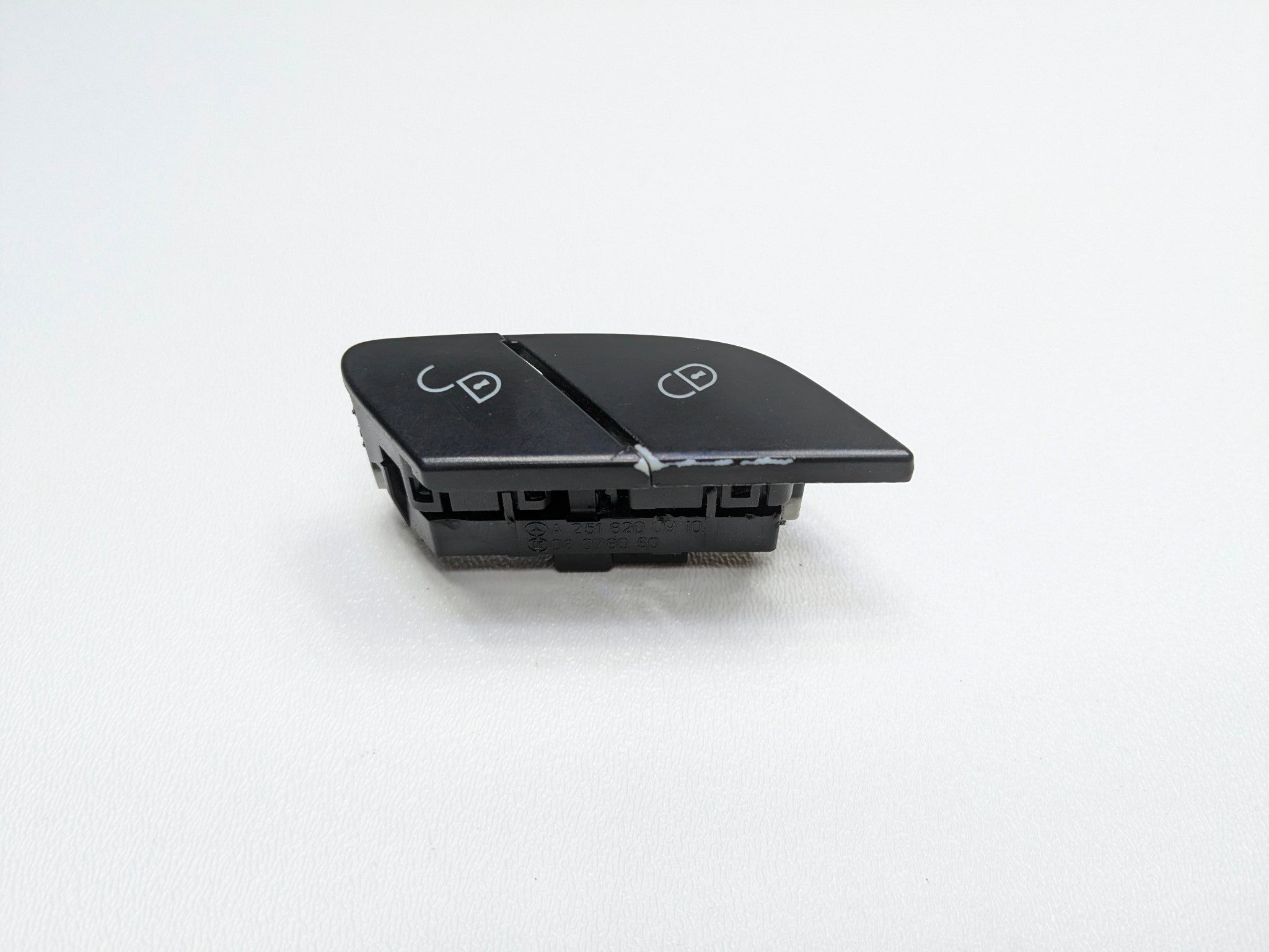 2009 - 2011 OEM MERCEDES-BENZ ML63 FRONT LEFT SIDE DOOR UNLOCK LOCK SWITCH