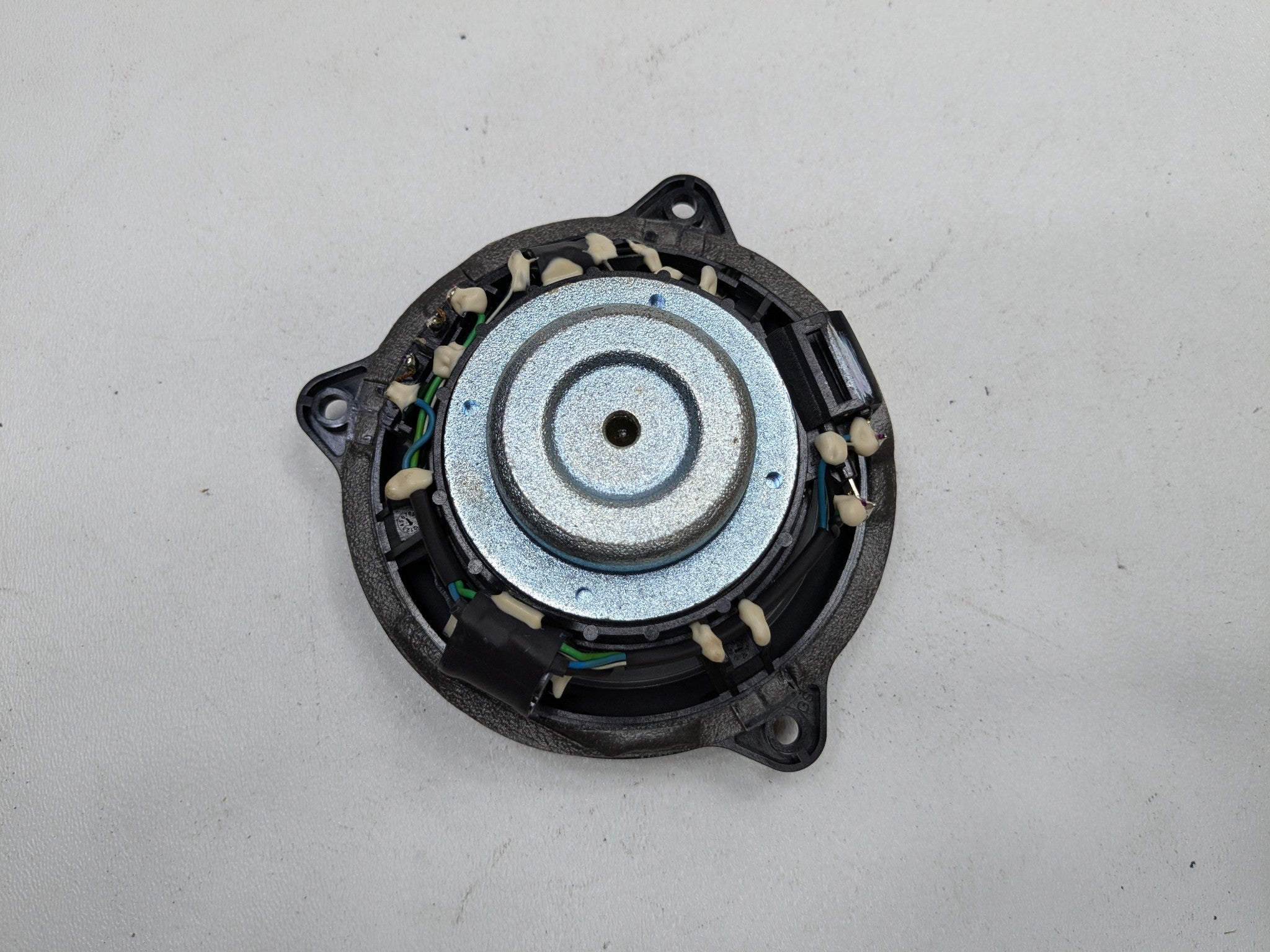 2013 - 2015 OEM JAGUAR XJ FRONT AND REAR AUDIO SOUND SYSTEM SPEAKER SET