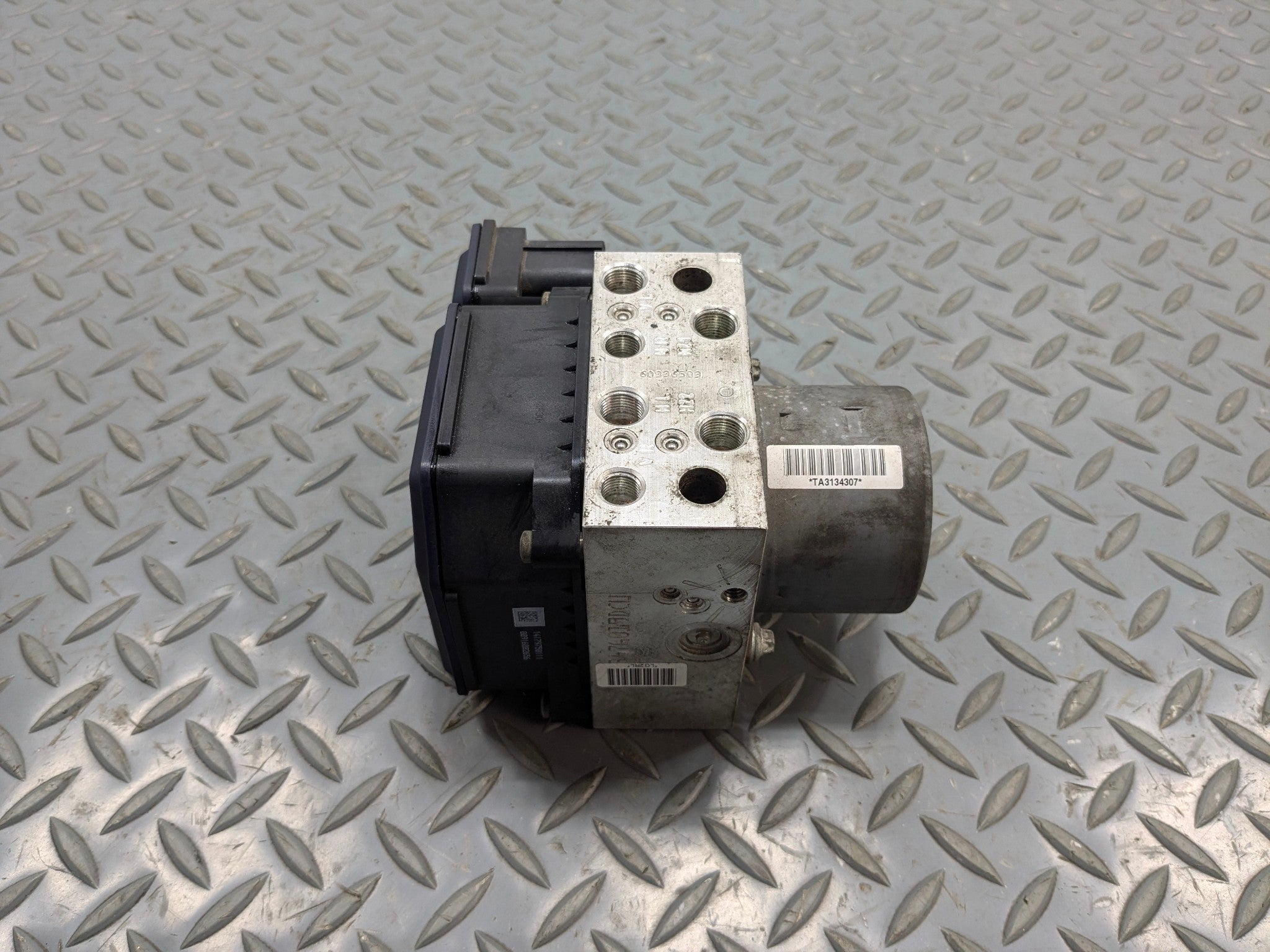 2011 - 2013 OEM MINI COOPER ABS ANTI LOCK BRAKE PUMP CONTROL MODULE