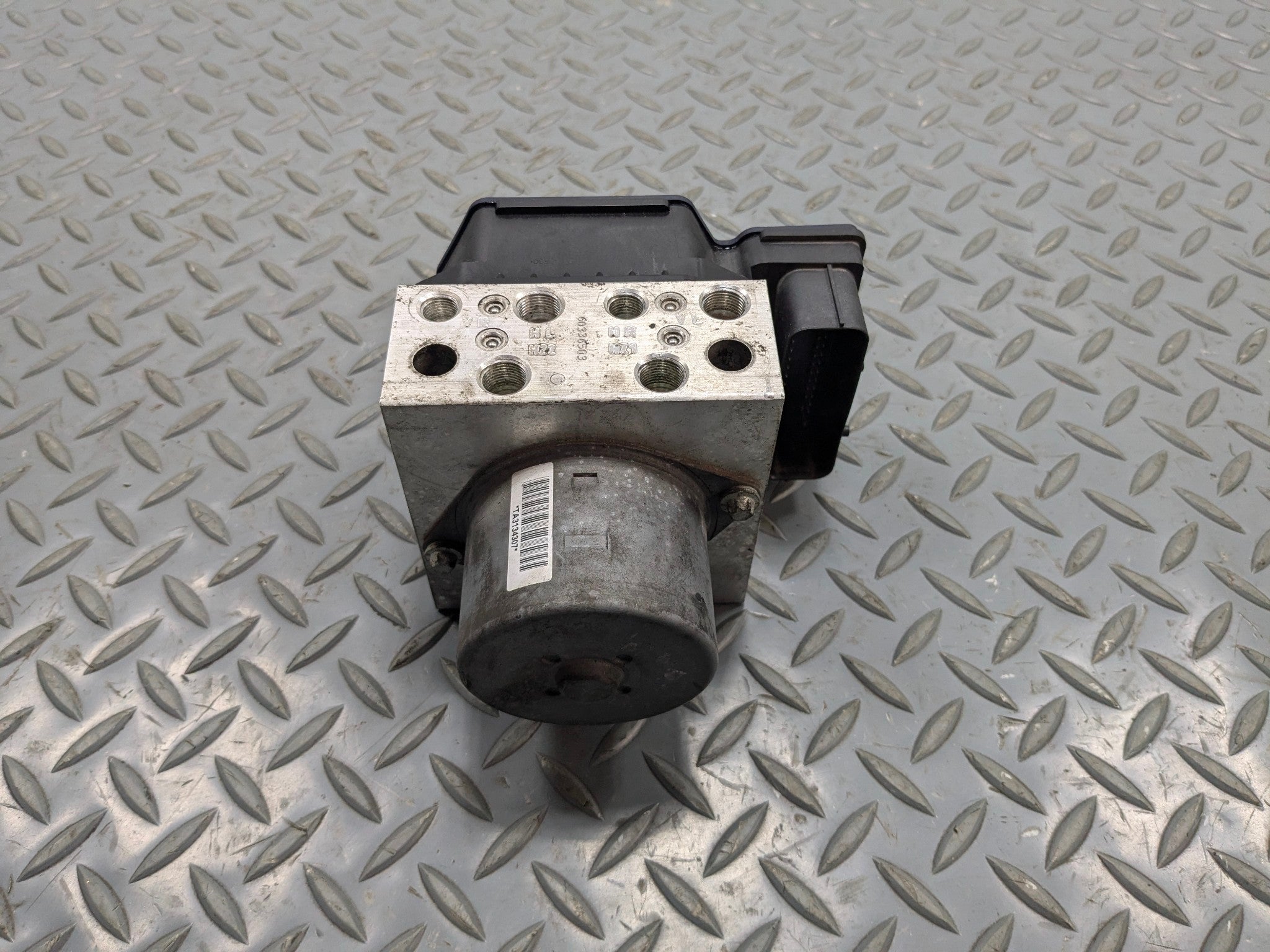 2011 - 2013 OEM MINI COOPER ABS ANTI LOCK BRAKE PUMP CONTROL MODULE