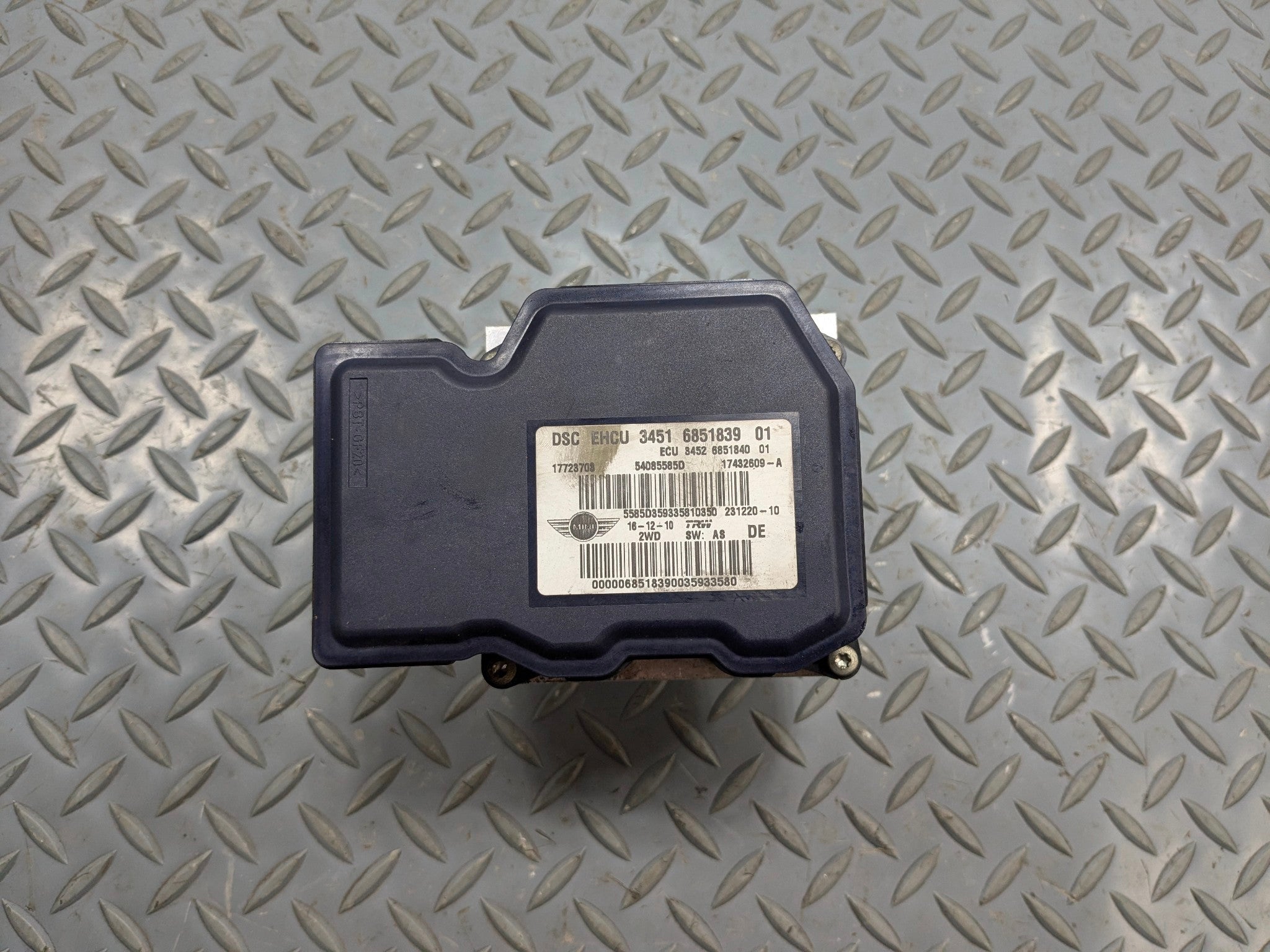 2011 - 2013 OEM MINI COOPER ABS ANTI LOCK BRAKE PUMP CONTROL MODULE