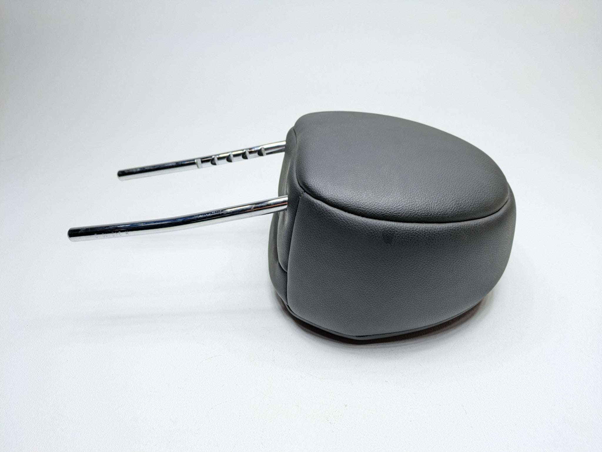 2011 - 2013 OEM MINI COOPER FRONT RIGHT PASSENGER SIDE HEADREST LEATHER BLACK