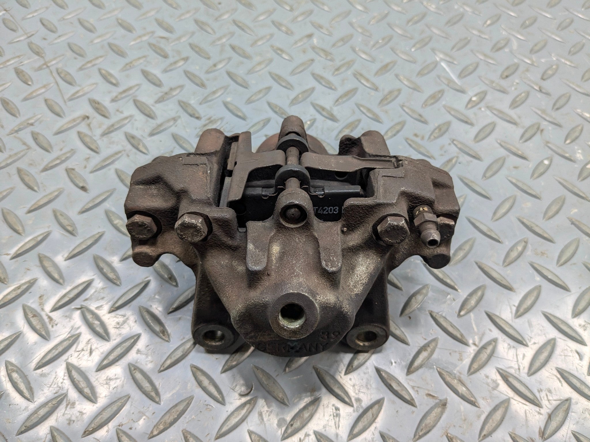 2004 - 2006 OEM MERCEDES-BENZ C230 REAR LEFT DRIVER SIDE BRAKE CALIPER ASSEMBLY