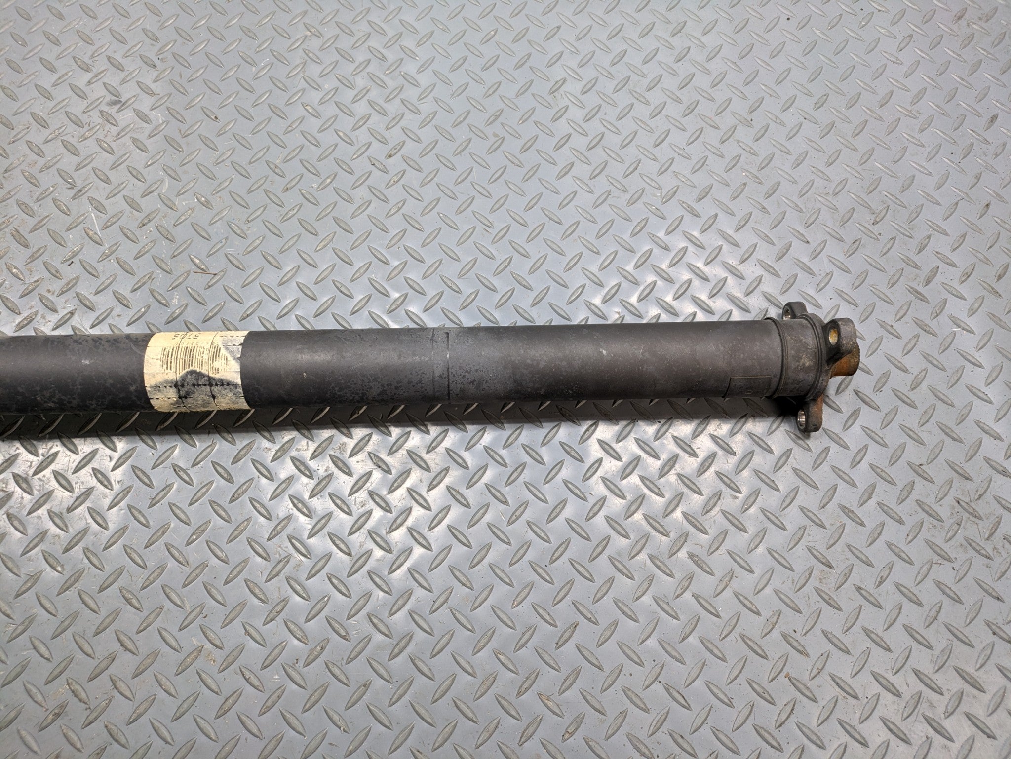 2004 - 2006 OEM MERCEDES-BENZ C230 REAR DRIVE SHAFT CARDAN PROPELLER ASSEMBLY