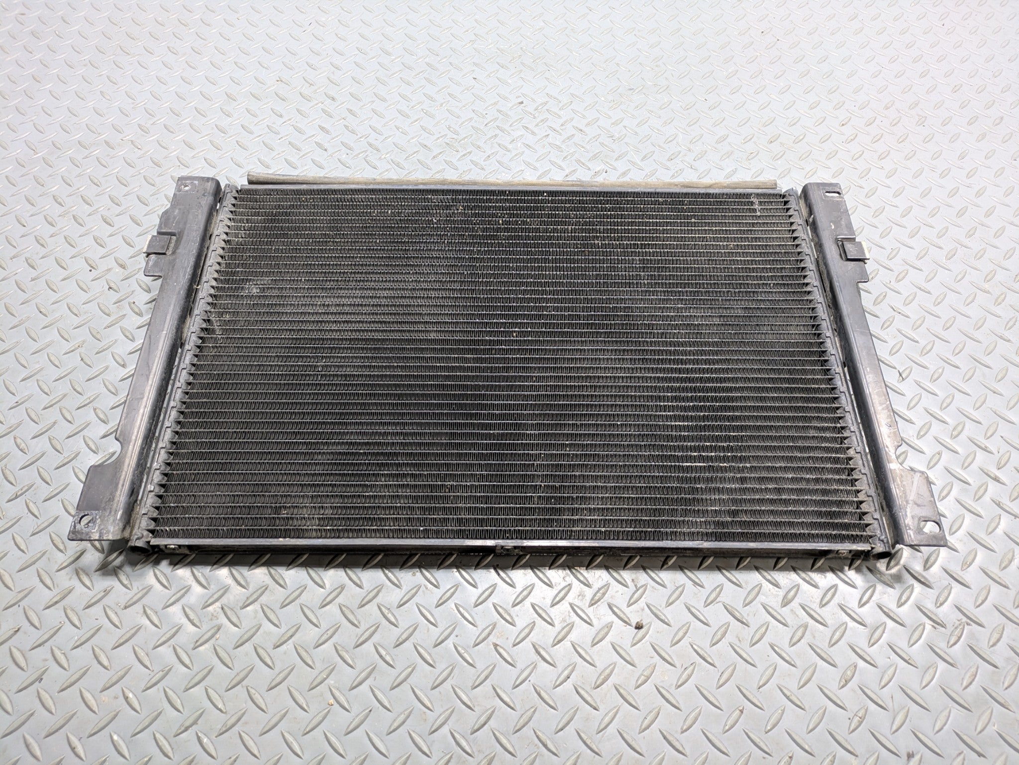 1997 - 2000 OEM VOLVO V70 AC AIR CONDITIONING CONDENSER ASSEMBLY