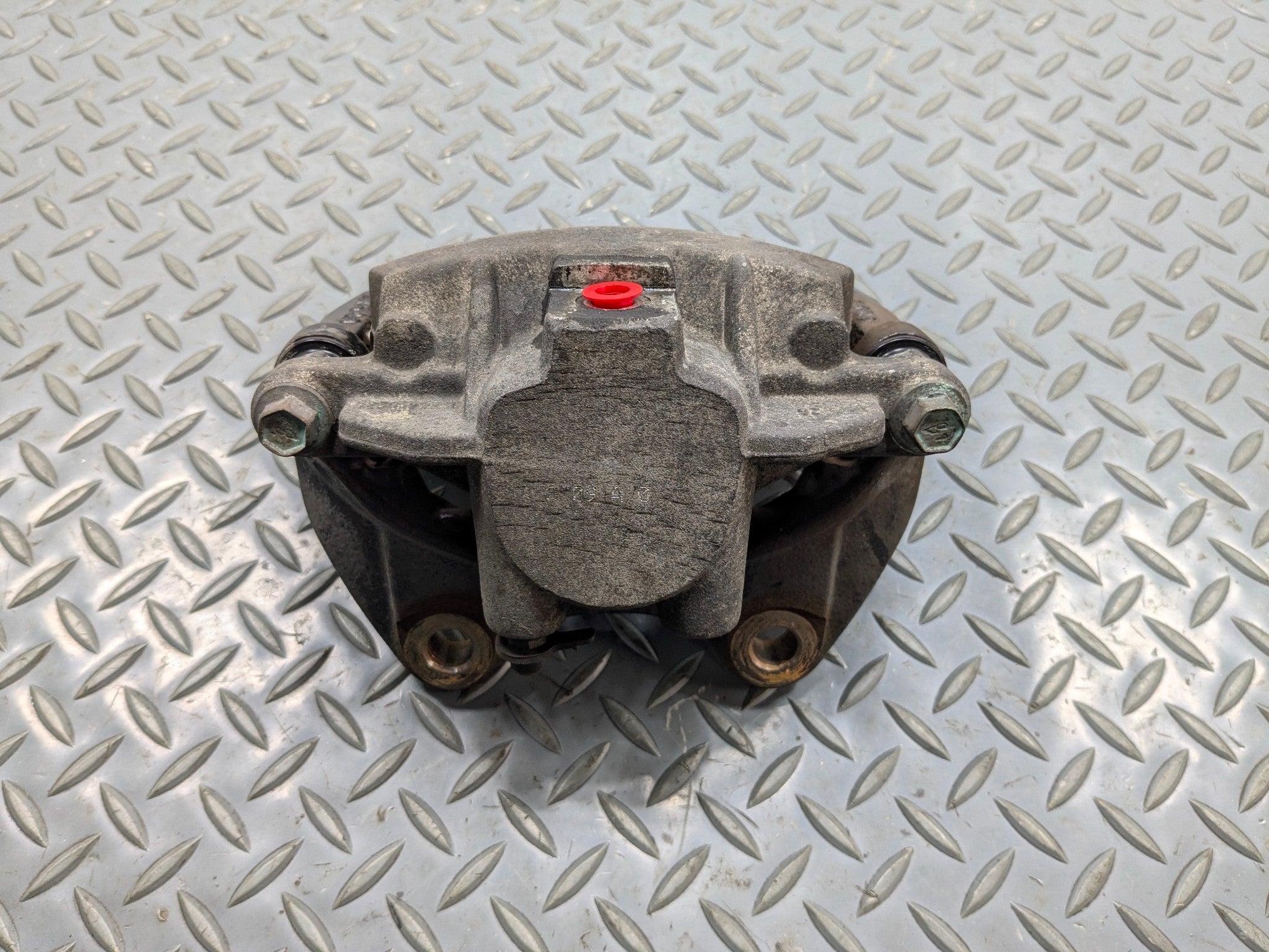 10 - 14 OEM CADILLAC ESCALADE ESV REAR LEFT DRIVER SIDE BRAKE CALIPER ASSEMBLY
